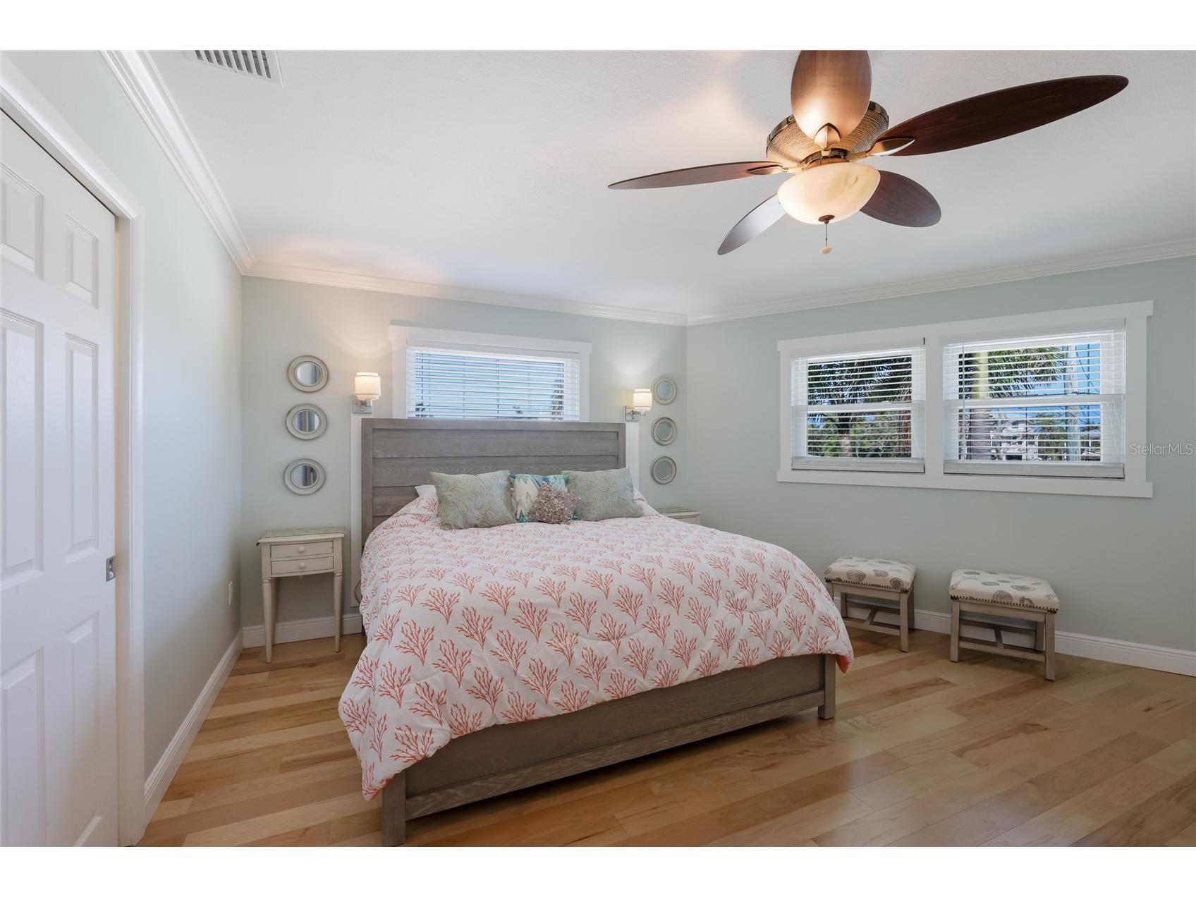 221 85th Street Holmes Beach FL 34217 A4693773 image17