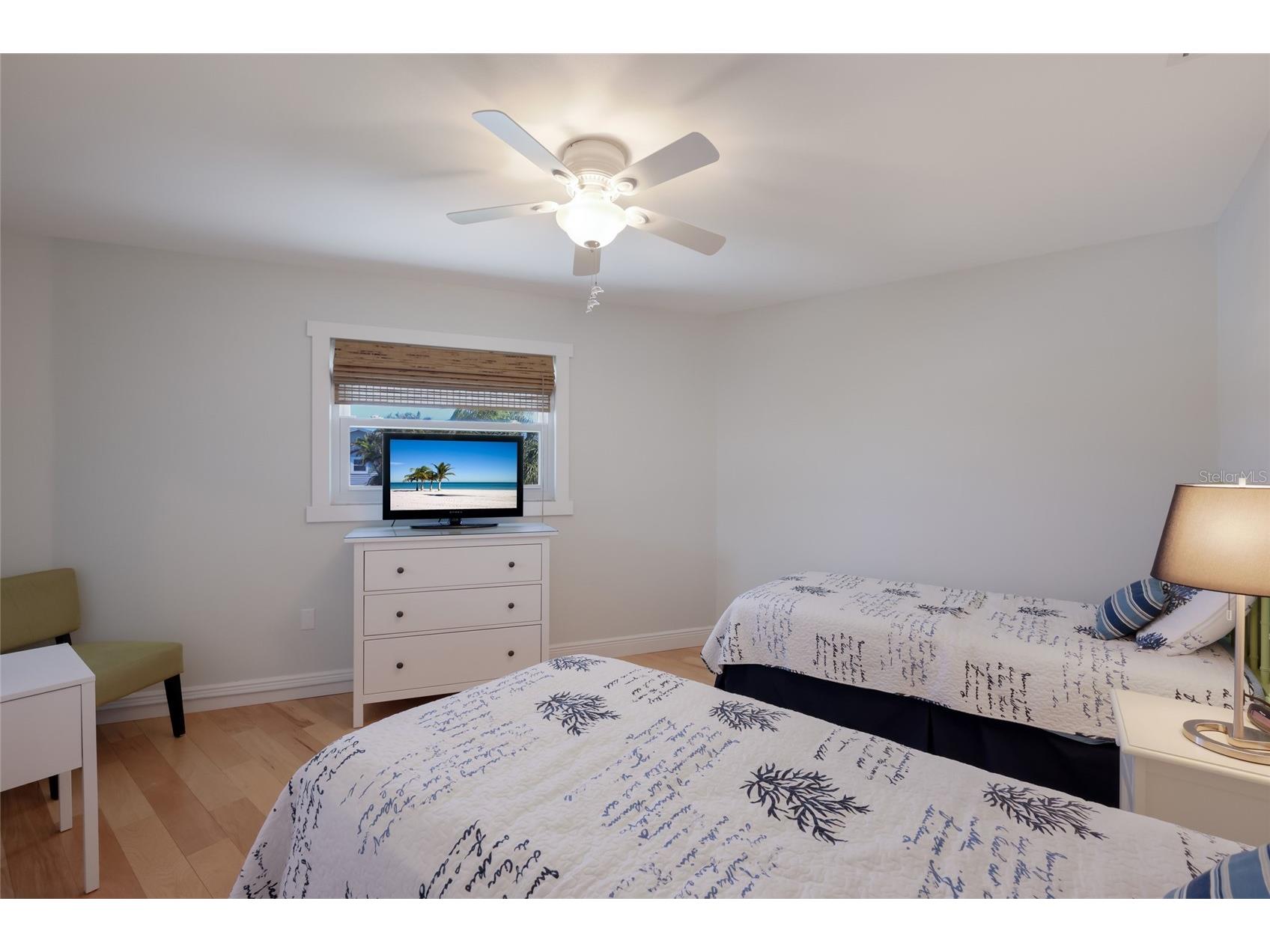 221 85th Street Holmes Beach FL 34217 A4693773 image20