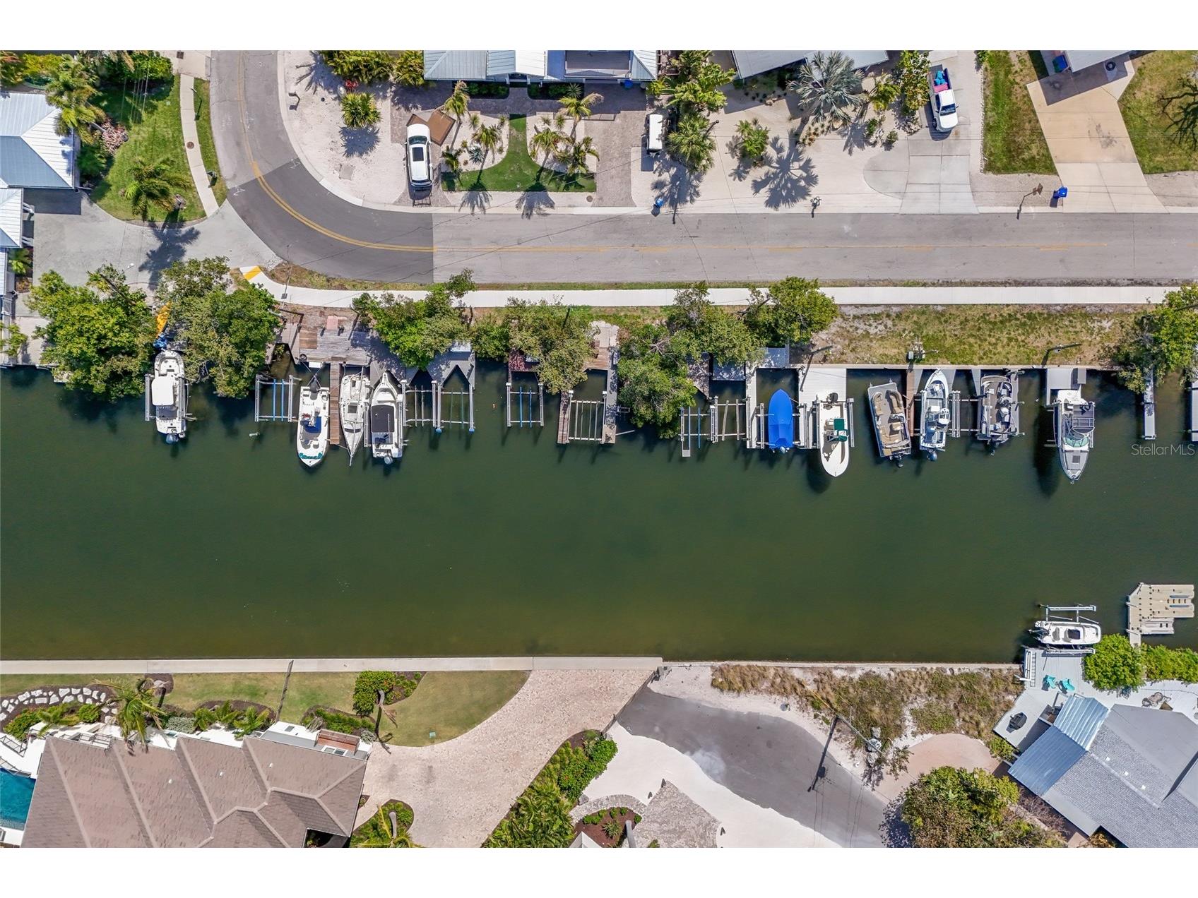 221 85th Street Holmes Beach FL 34217 A4693773 image5