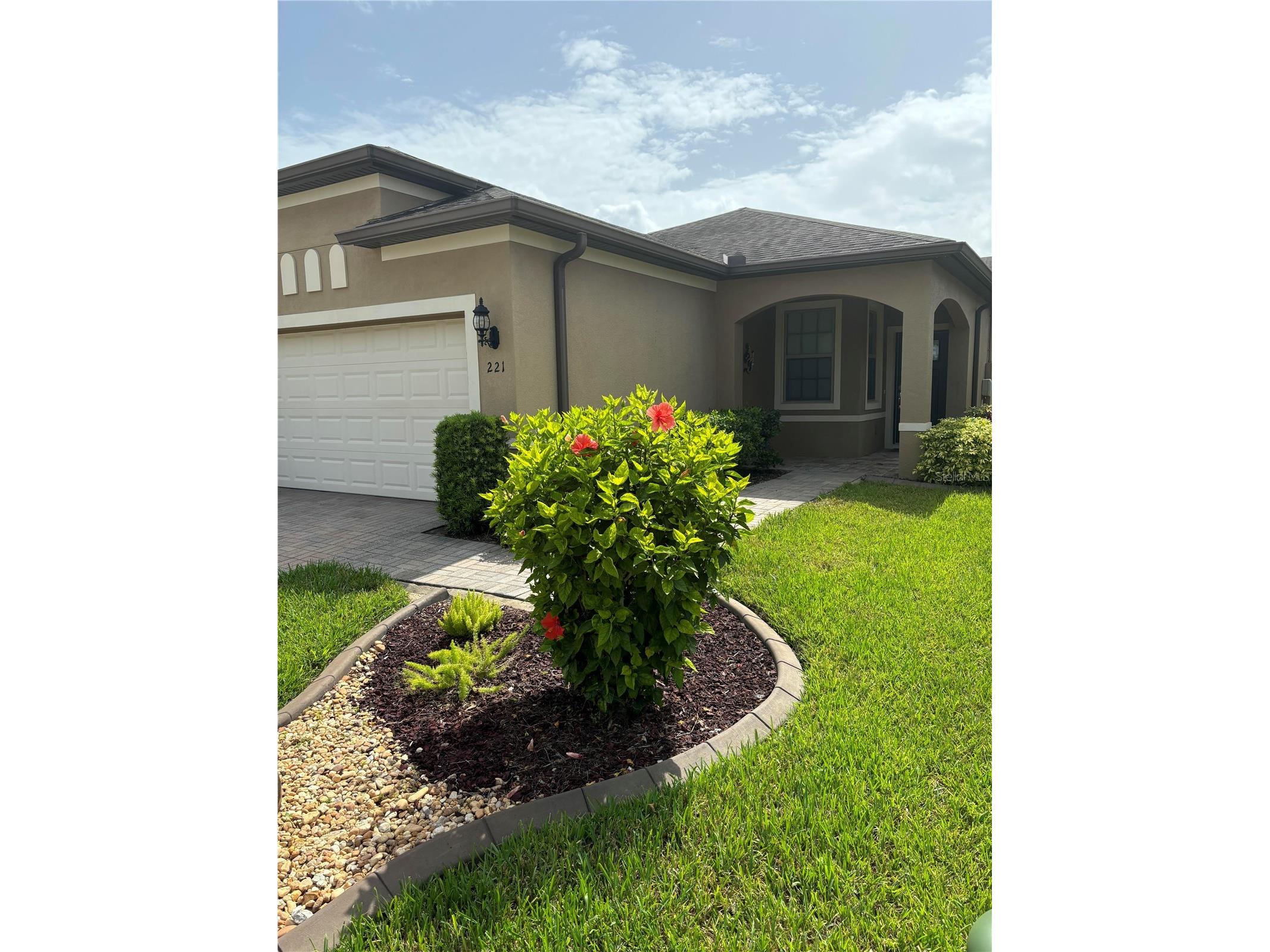 221 Almeria Way Davenport FL 33837 S5150727 image1