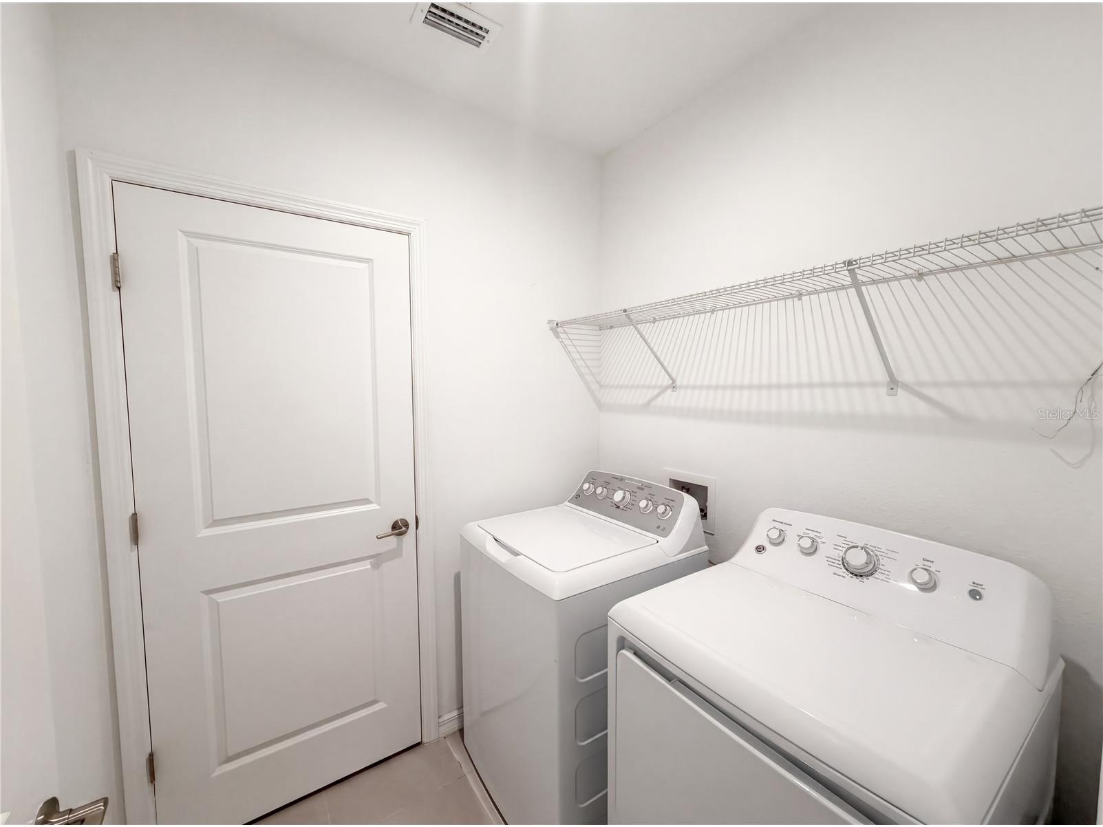 221 Aquamarine Lane Kissimmee FL 34758 O6407284 image18
