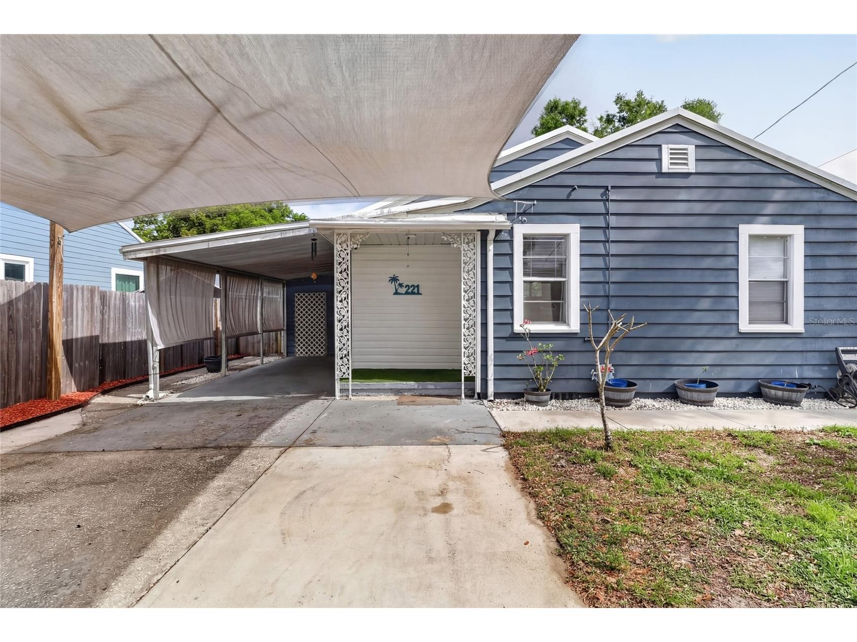 221 Avenue F SE Winter Haven FL 33880 L4960995 image1