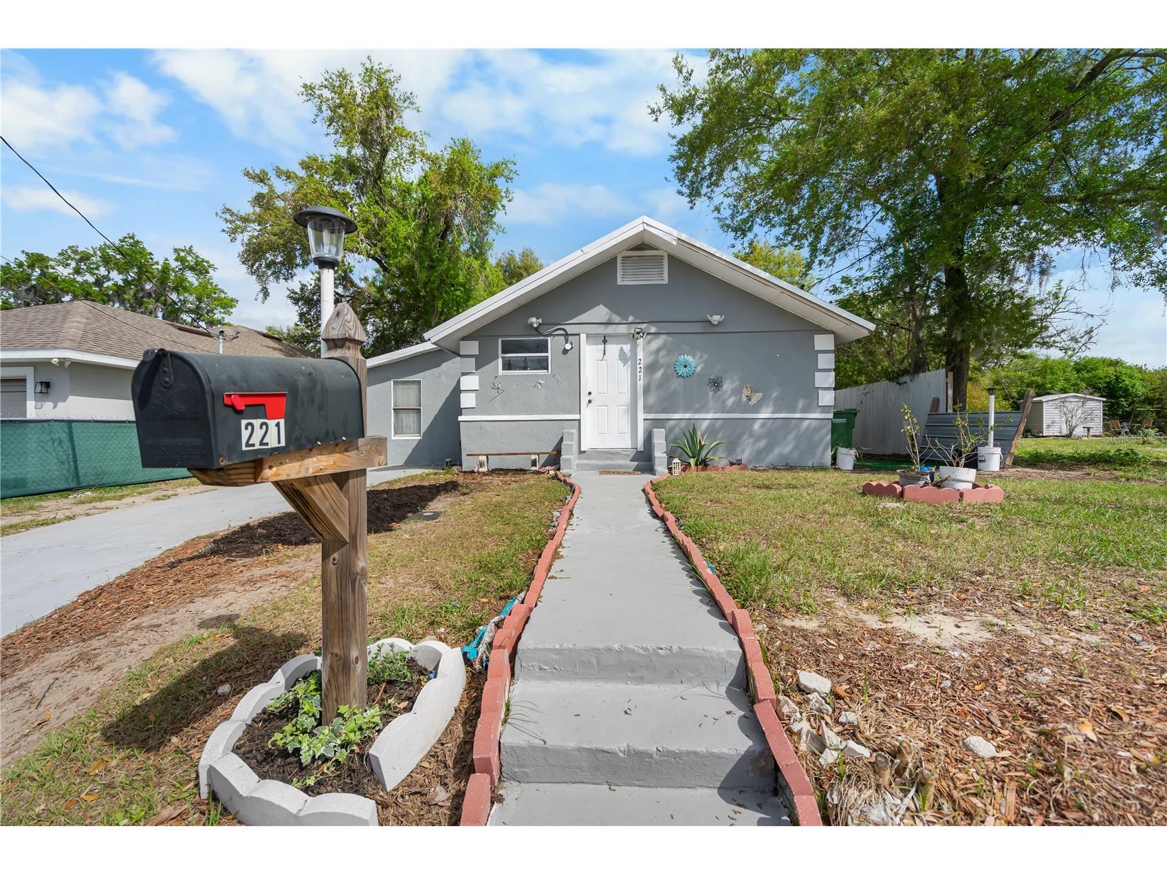 221 Avenue L NE Winter Haven FL 33881 - LAKE SILVA O6391663 image1