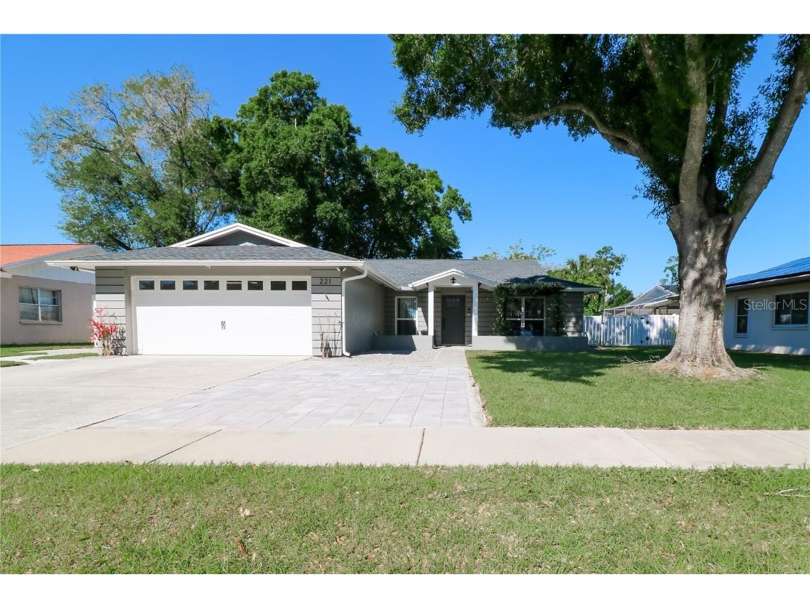 221 Ball Park Avenue Seffner FL 33584 T3517155 image1