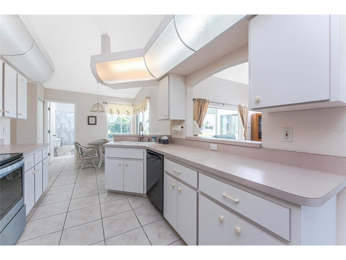 221 Bunker Road Rotonda West FL 33947 D6143725 image10