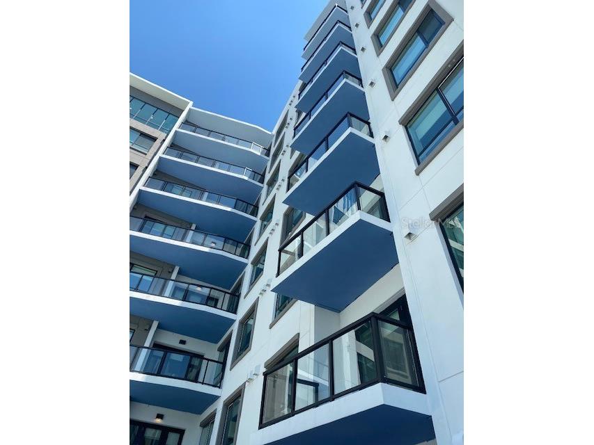 221-C2 NE Ivanhoe Boulevard Orlando FL 32804 O6099147 image1