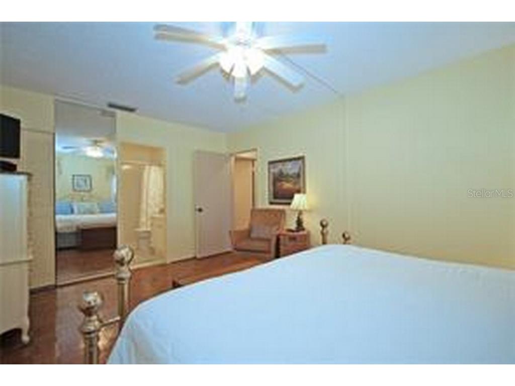 221 Cedarwood Circle #221 Seminole FL 33777 TB8416095 image21