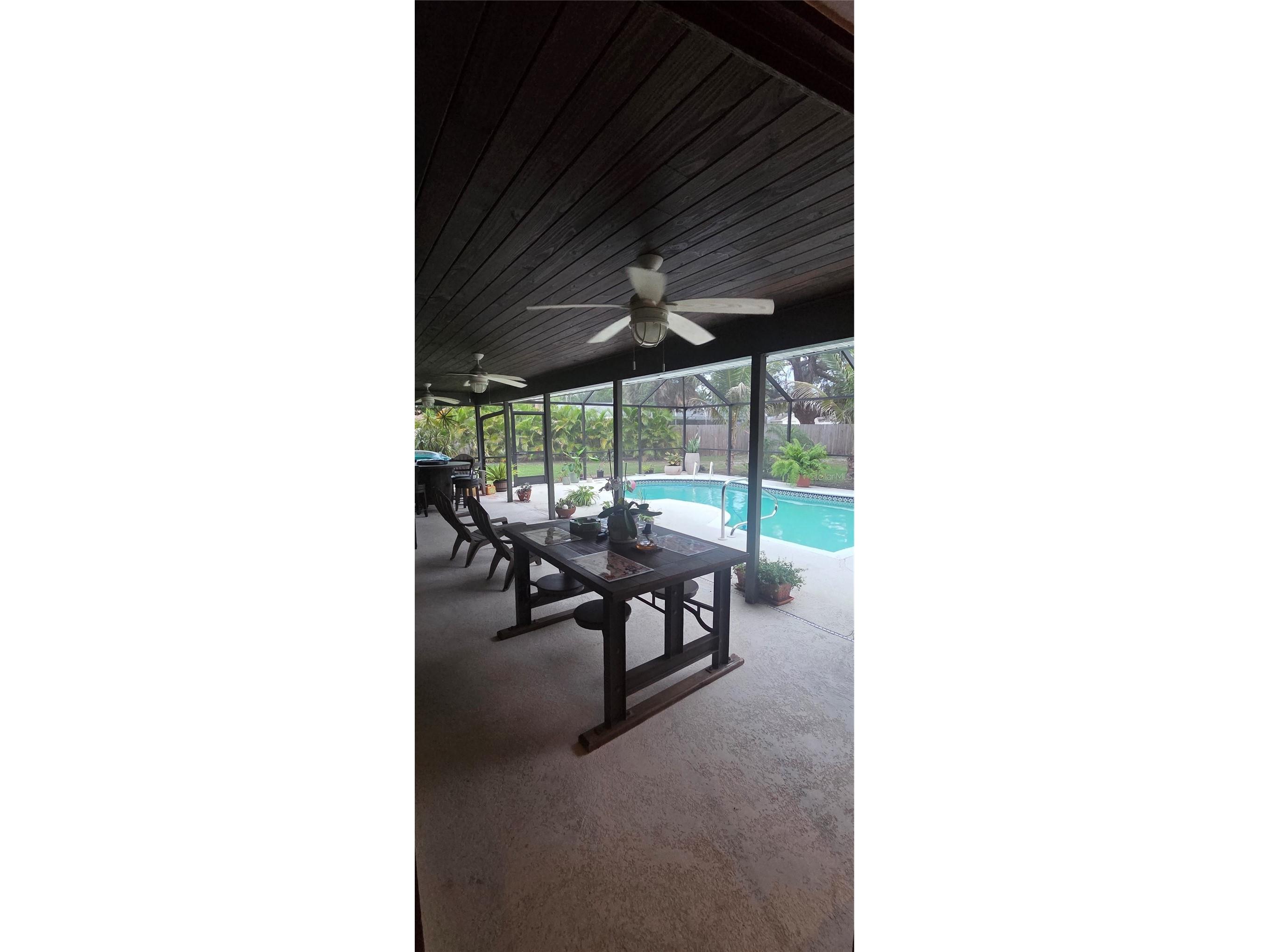 221 Dade Avenue Sarasota FL 34232 A4696280 image15