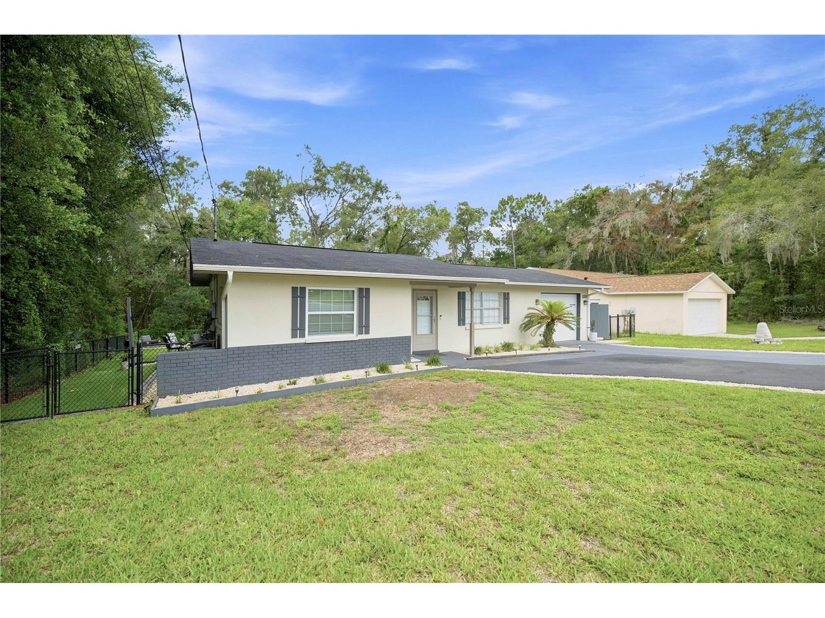 221 E Inverness Boulevard Inverness FL 34452 OM728511 image9