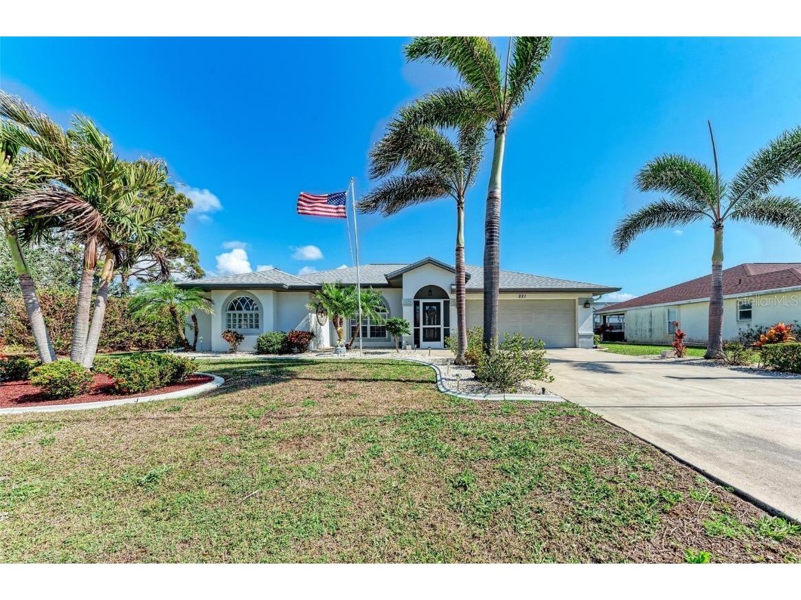 221 Fairway Road Rotonda West FL 33947 A4639923 image1