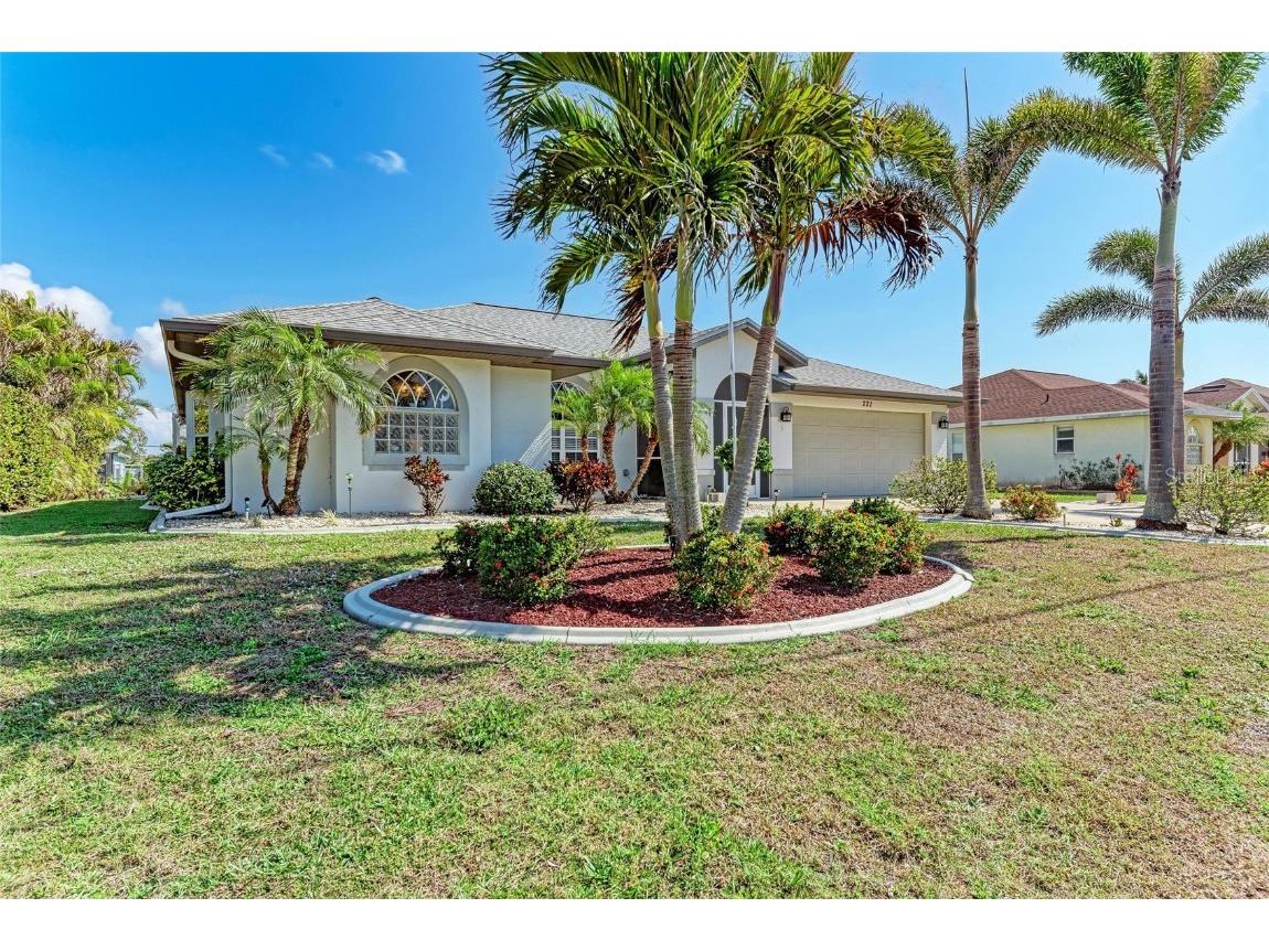 221 Fairway Road Rotonda West FL 33947 A4639923 image2