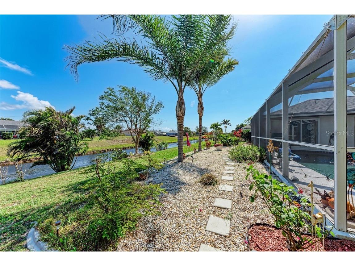 221 Fairway Road Rotonda West FL 33947 A4639923 image42