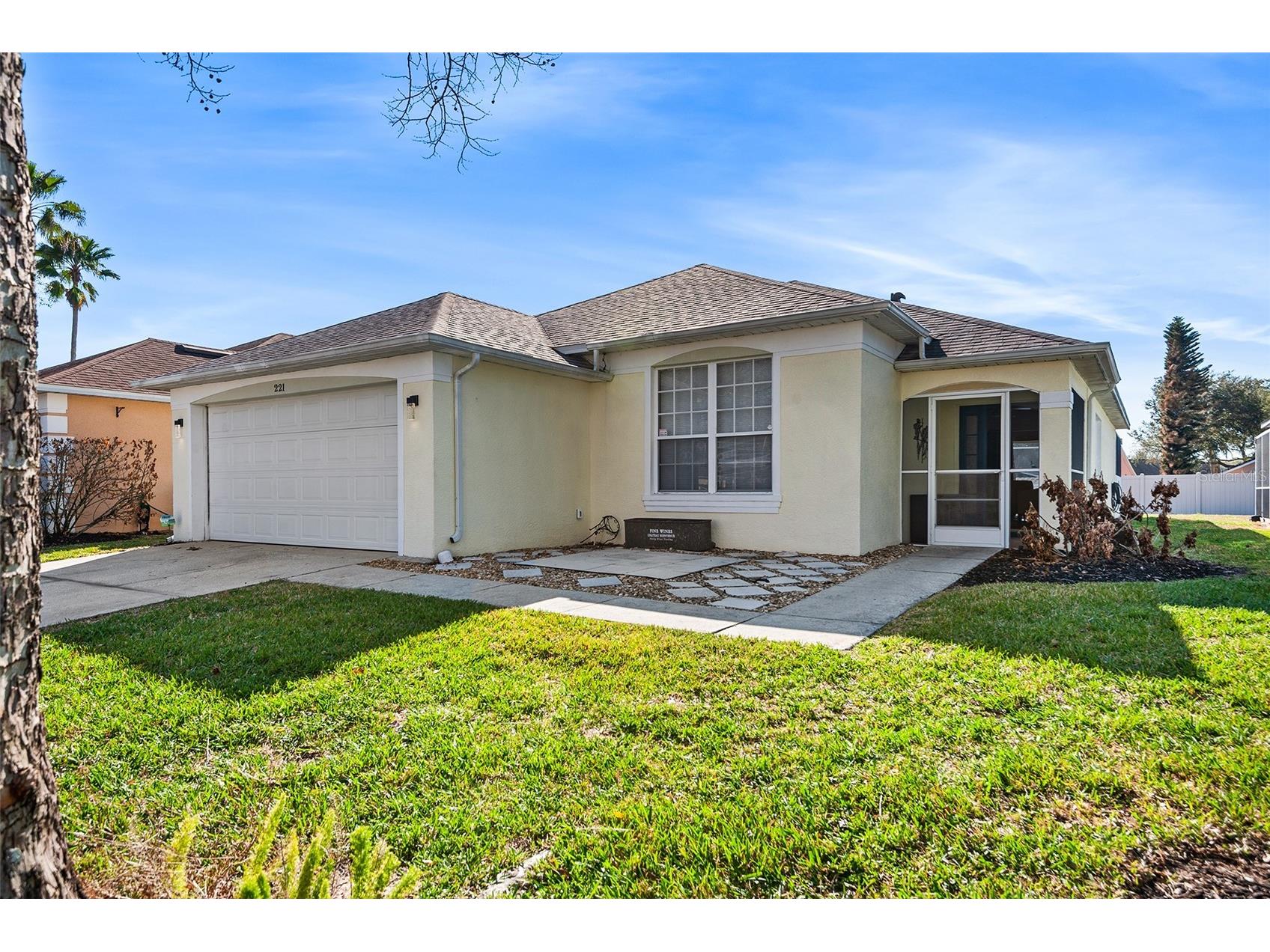 221 Grosvenor Loop Davenport FL 33897 L4959824 image1