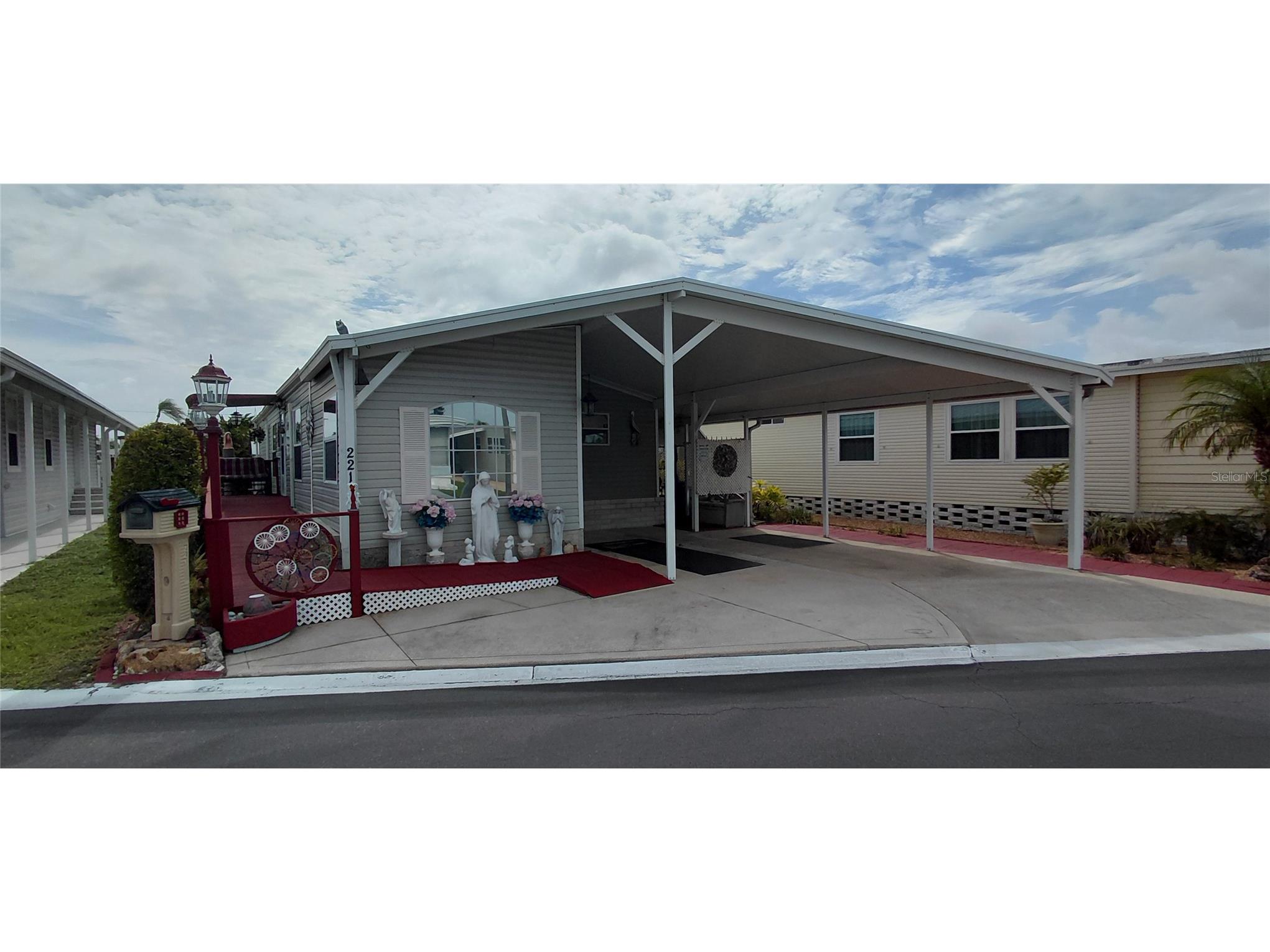 221 Heron Road Clearwater FL 33764 TB8514529 image1