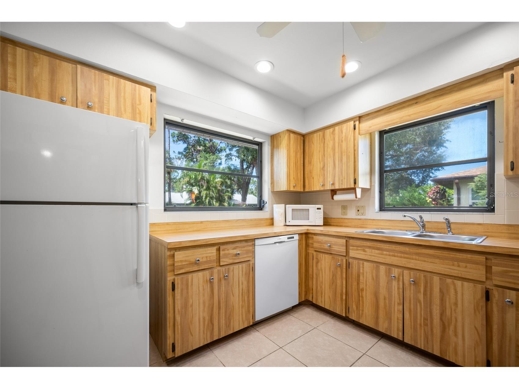221 High Point Drive #221A Englewood FL 34223 D6147756 image11