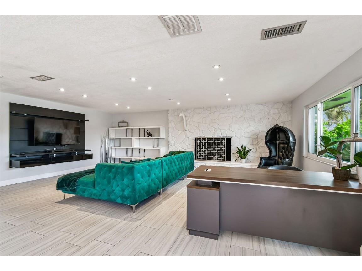 221 Howard Drive Belleair Beach FL 33786 - INTERCOASTAL TB8446537 image38