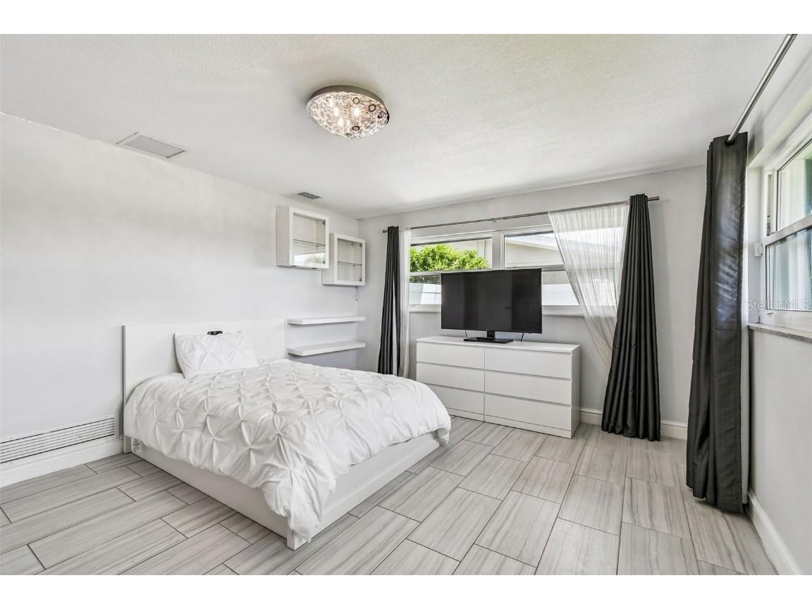 221 Howard Drive Belleair Beach FL 33786 - INTERCOASTAL TB8446537 image63