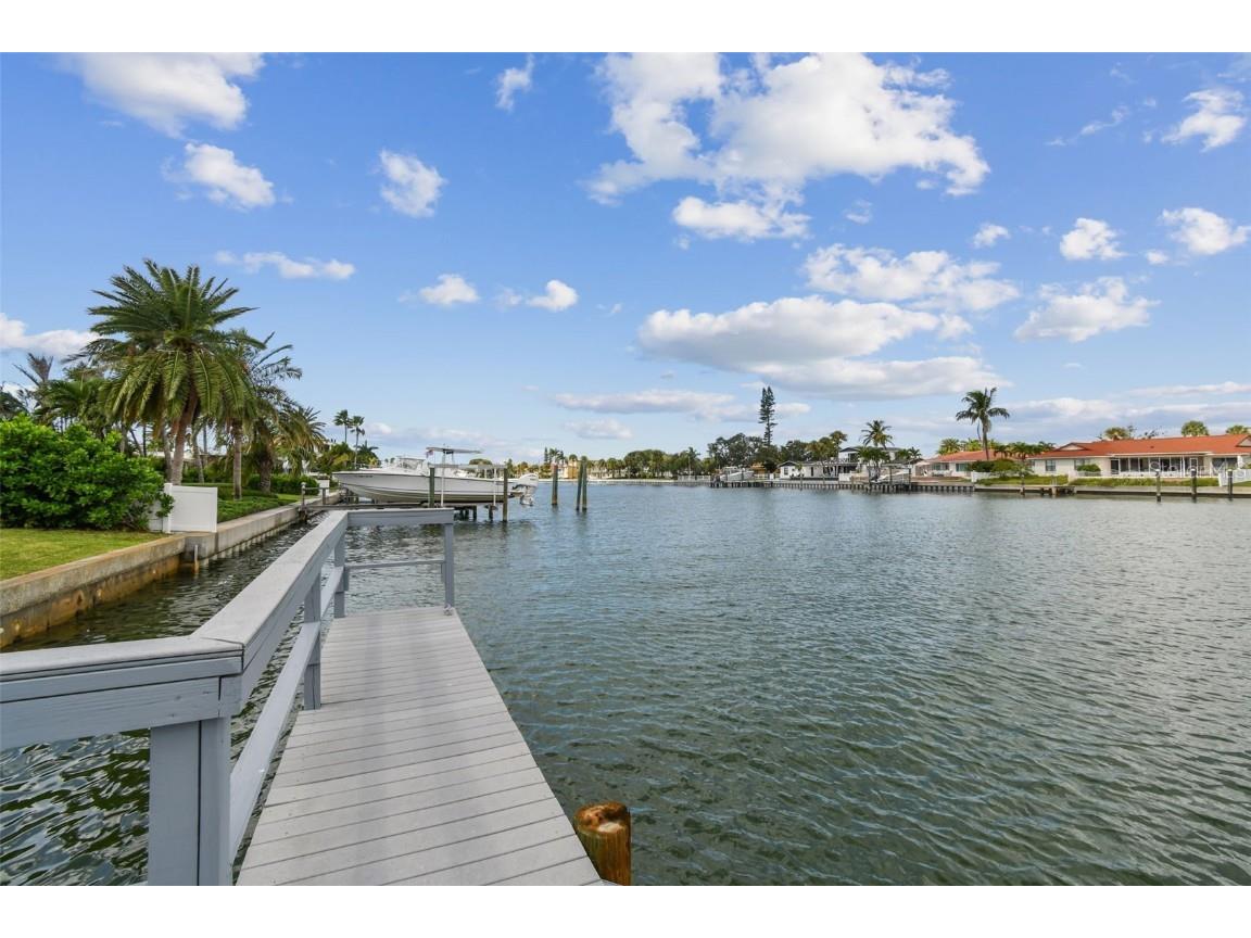 221 Howard Drive Belleair Beach FL 33786 - INTERCOASTAL TB8446537 image87