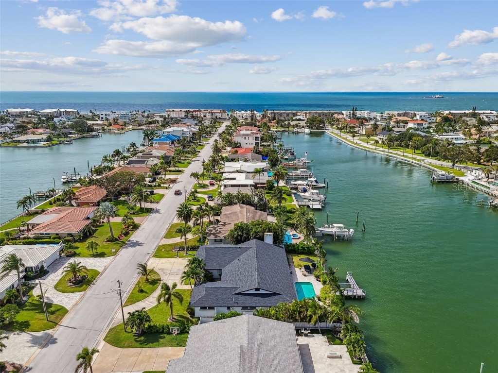 221 Howard Drive Belleair Beach FL 33786 - INTERCOASTAL TB8446537 image97