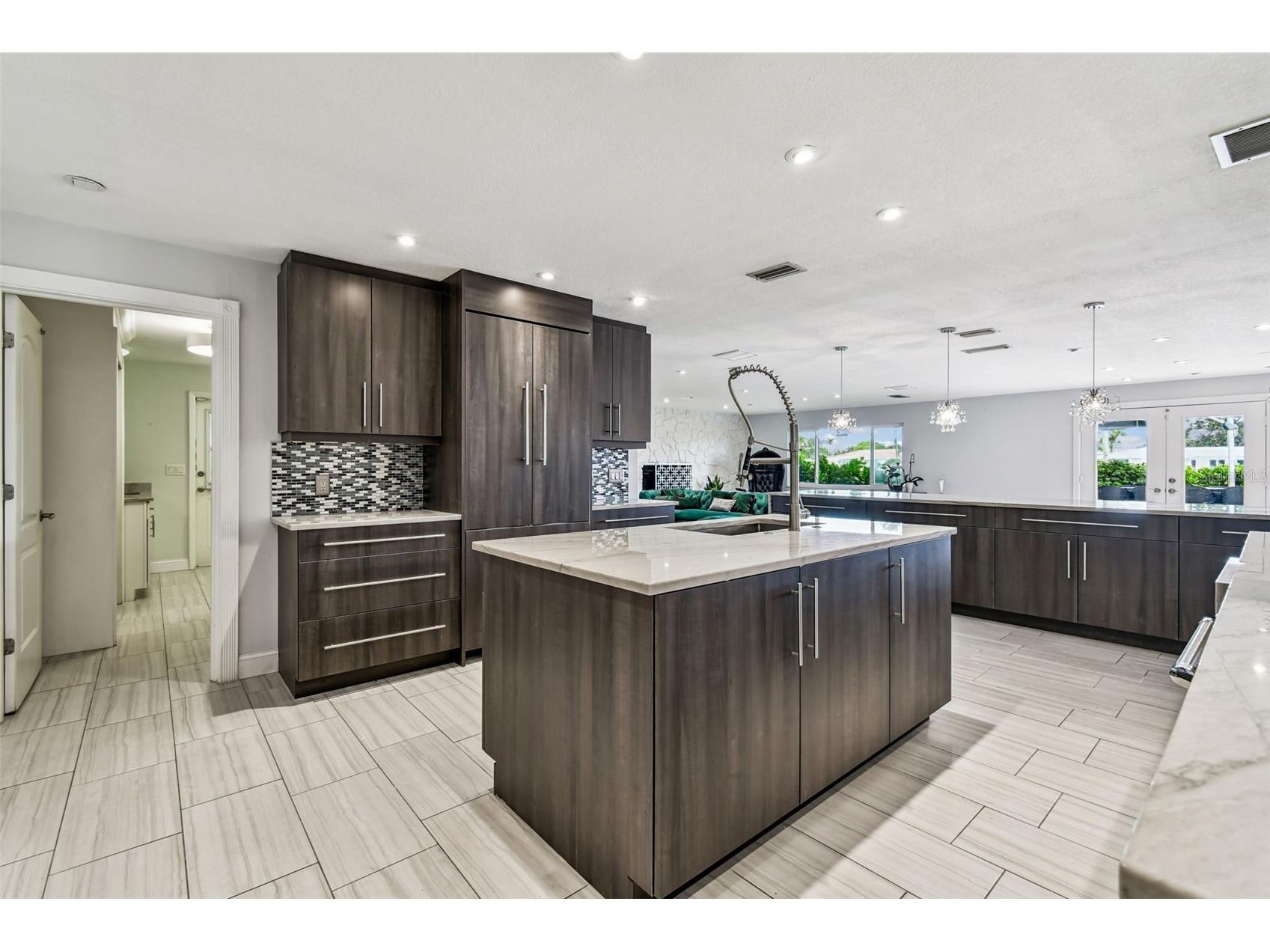 221 Howard Drive Belleair Beach FL 33786 - INTERCOASTAL TB8489096 image26