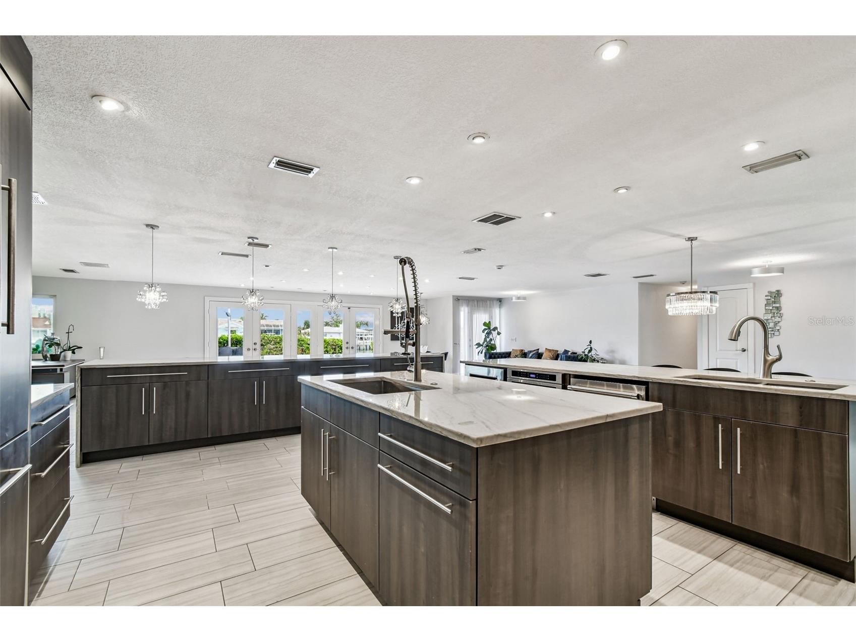 221 Howard Drive Belleair Beach FL 33786 - INTERCOASTAL TB8489096 image27