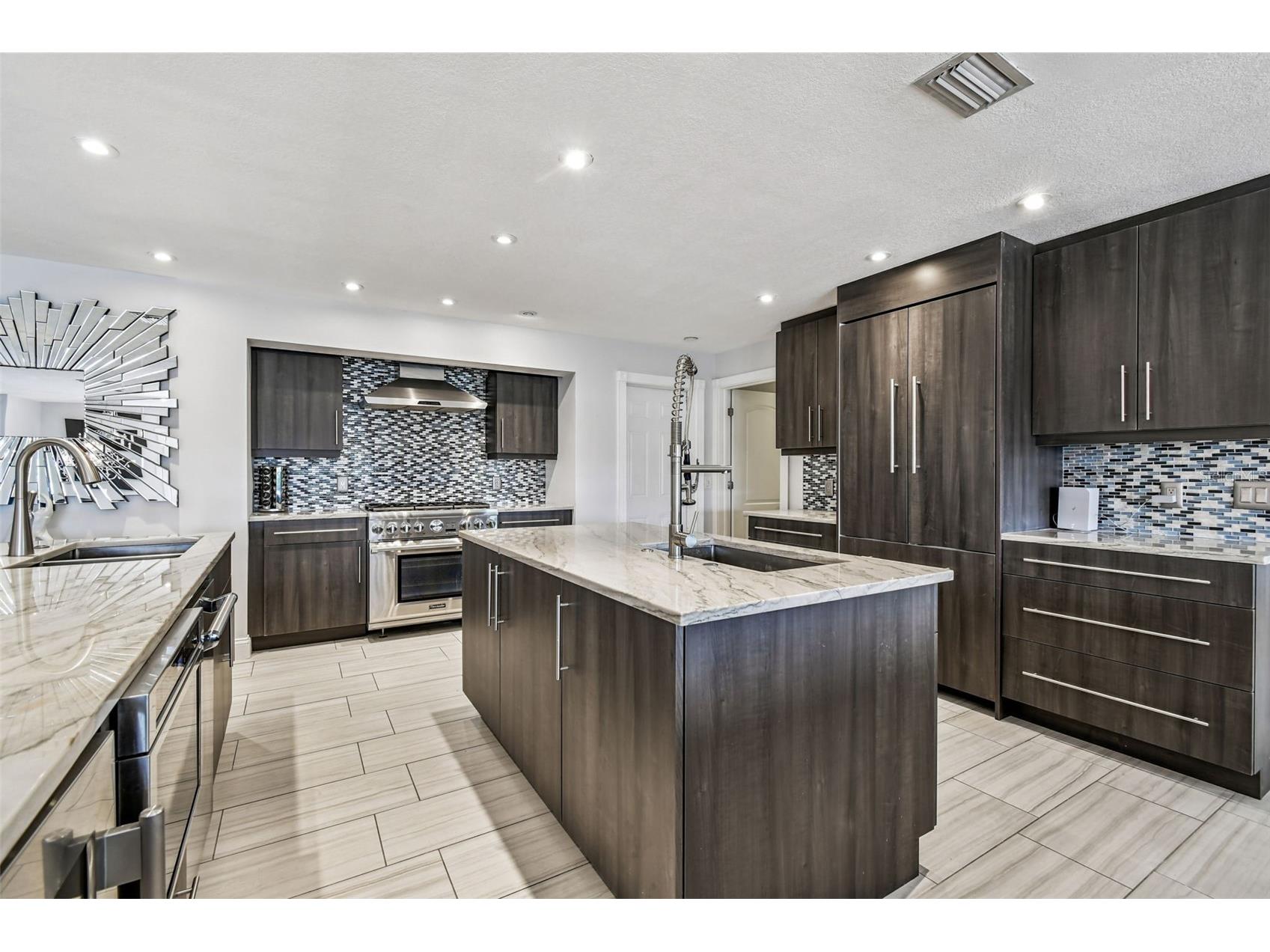 221 Howard Drive Belleair Beach FL 33786 - INTERCOASTAL TB8489096 image29