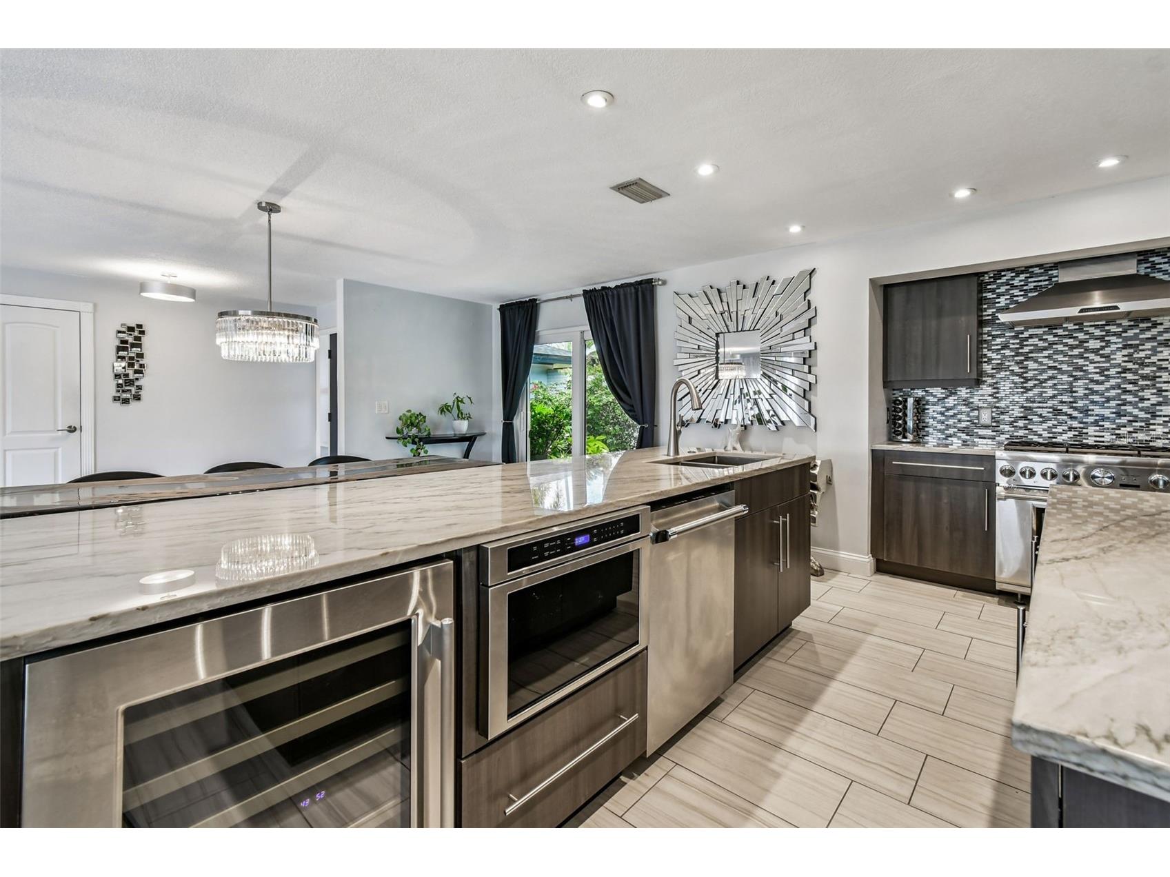 221 Howard Drive Belleair Beach FL 33786 - INTERCOASTAL TB8489096 image33