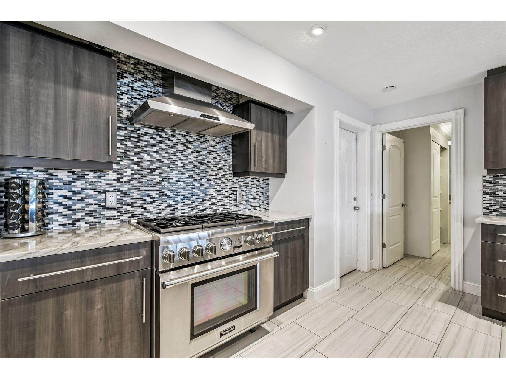 221 Howard Drive Belleair Beach FL 33786 - INTERCOASTAL TB8489096 image34