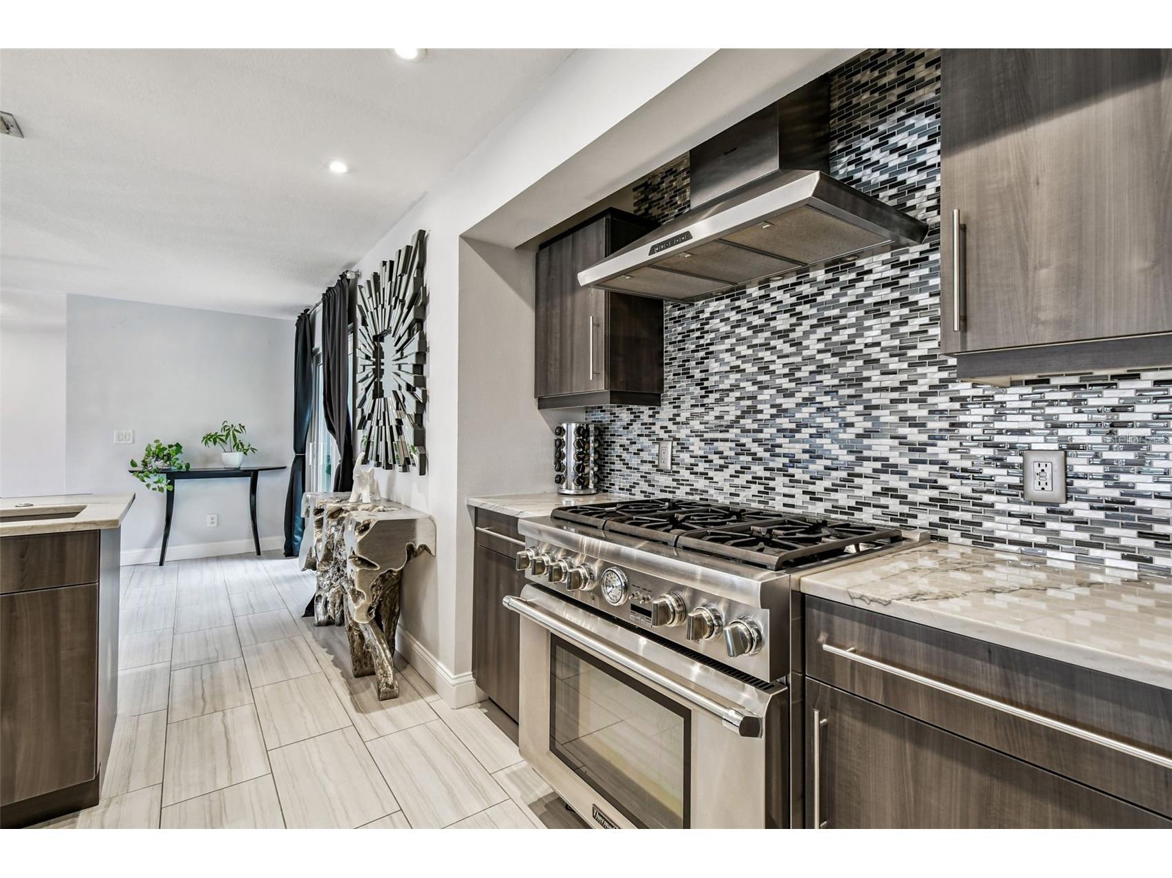 221 Howard Drive Belleair Beach FL 33786 - INTERCOASTAL TB8489096 image35