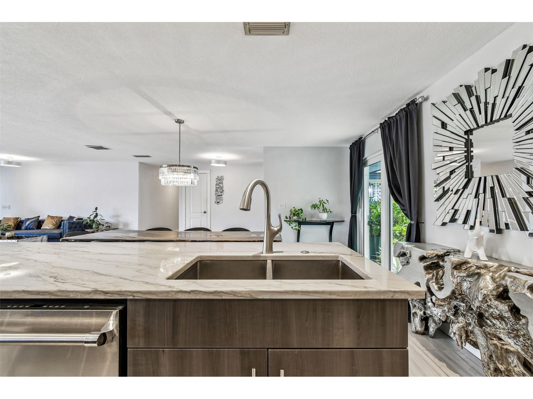 221 Howard Drive Belleair Beach FL 33786 - INTERCOASTAL TB8489096 image38