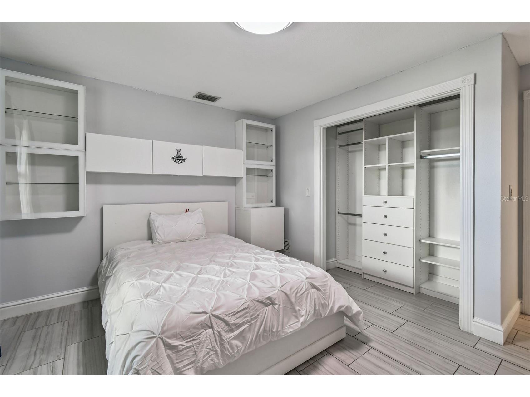 221 Howard Drive Belleair Beach FL 33786 - INTERCOASTAL TB8489096 image50