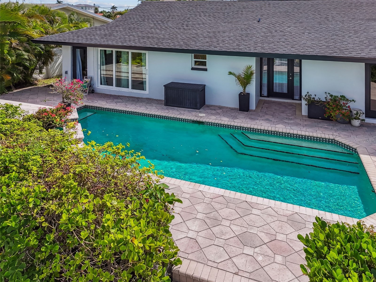 221 Howard Drive Belleair Beach FL 33786 - INTERCOASTAL TB8489096 image89