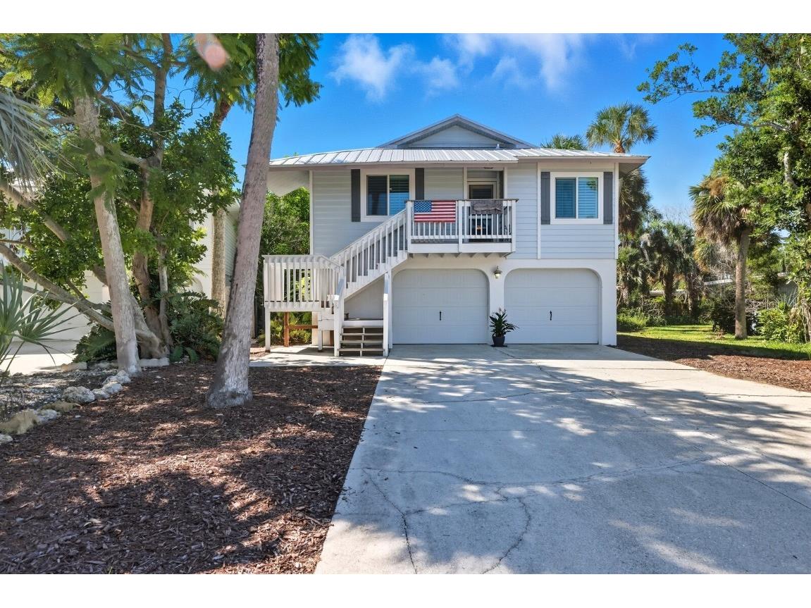 221 Island Circle Sarasota FL 34242 A4668472 image28