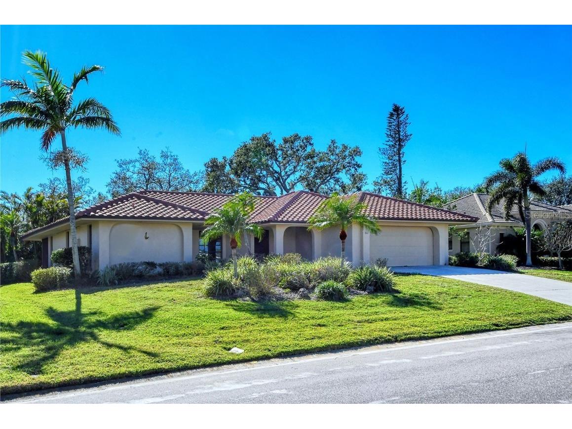 221 Lookout Point Drive Osprey FL 34229 A4550764 image1