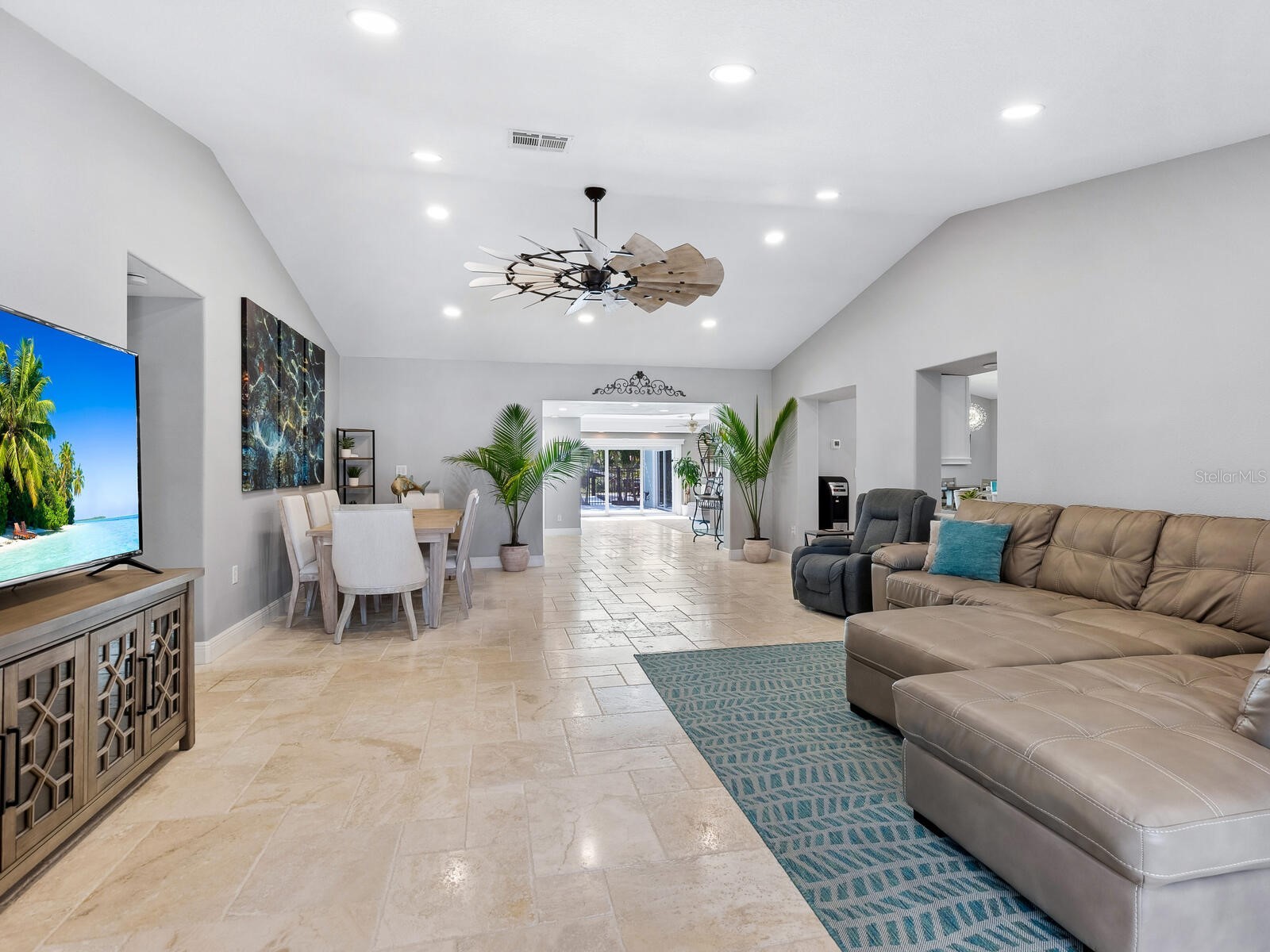 221 Lychee Road Nokomis FL 34275 A4679208 image12