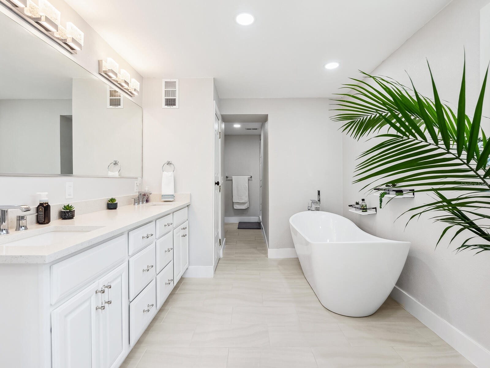 221 Lychee Road Nokomis FL 34275 A4679208 image30