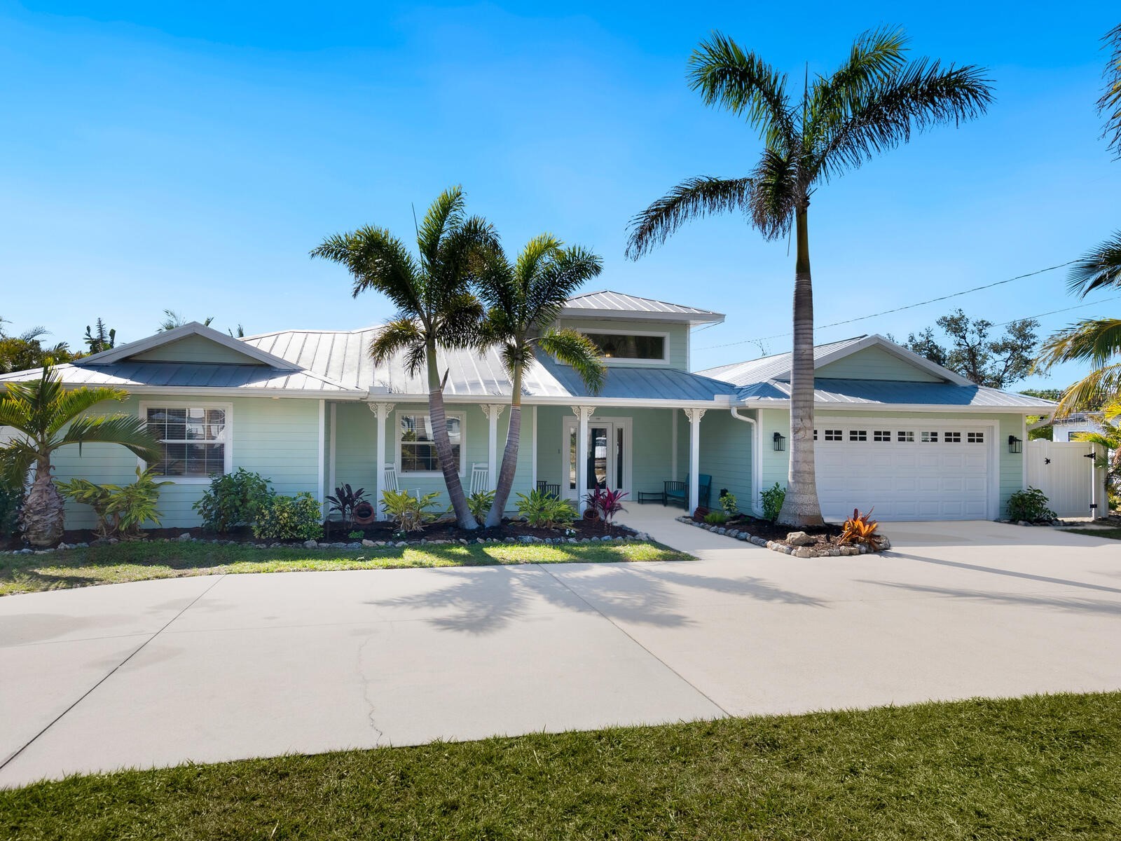 221 Lychee Road Nokomis FL 34275 A4679208 image8