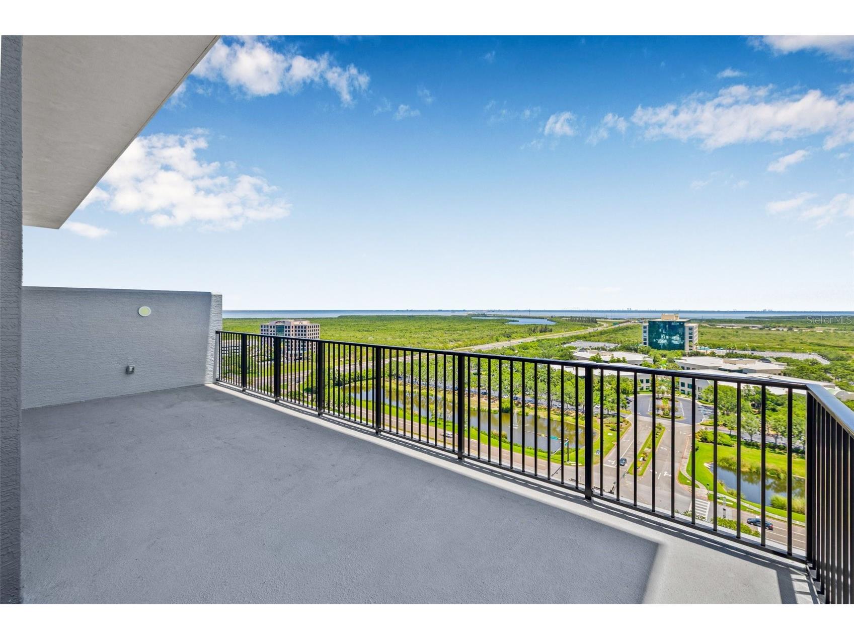 221 Main Street N #PH 1612 Saint Petersburg FL 33716 A4654301 image29