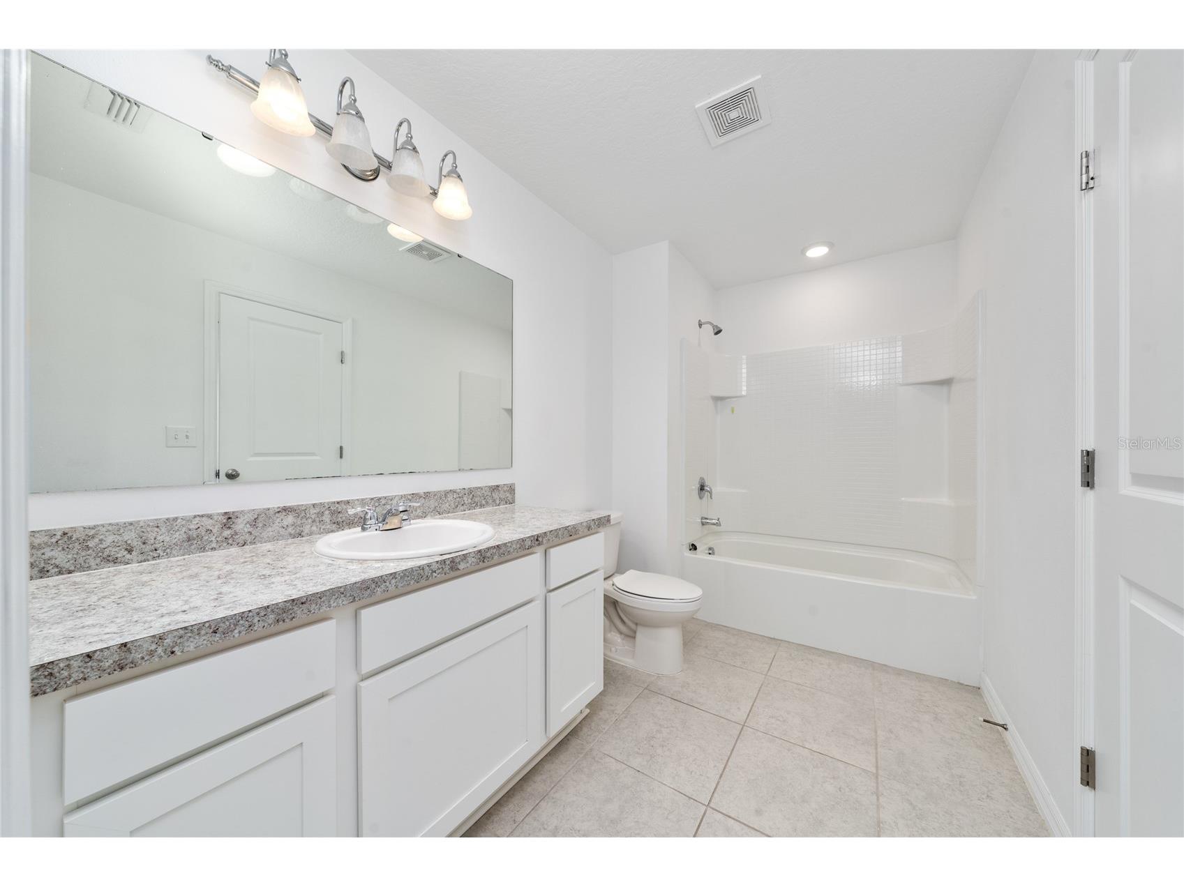 221 Mandovi Street Davenport FL 33837 O6383333 image14