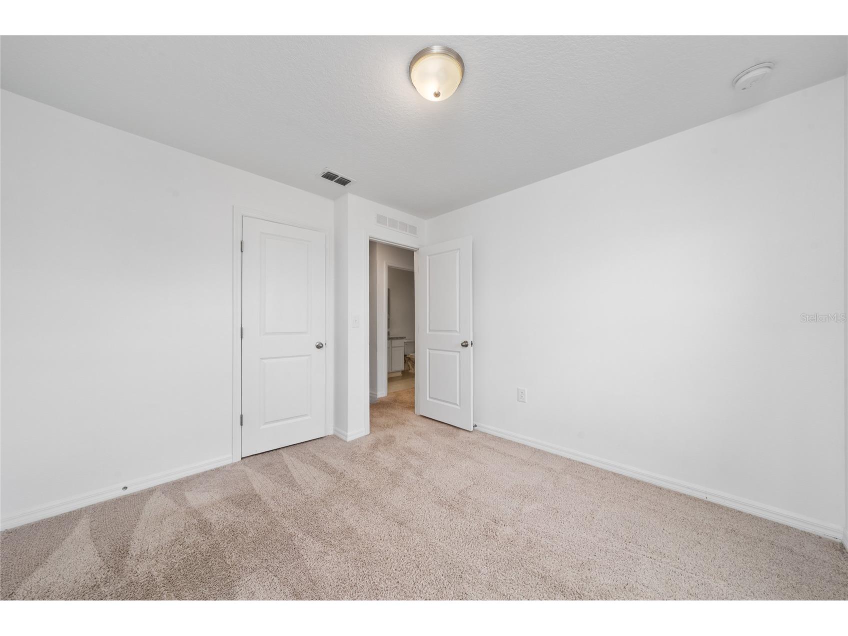221 Mandovi Street Davenport FL 33837 O6383333 image17