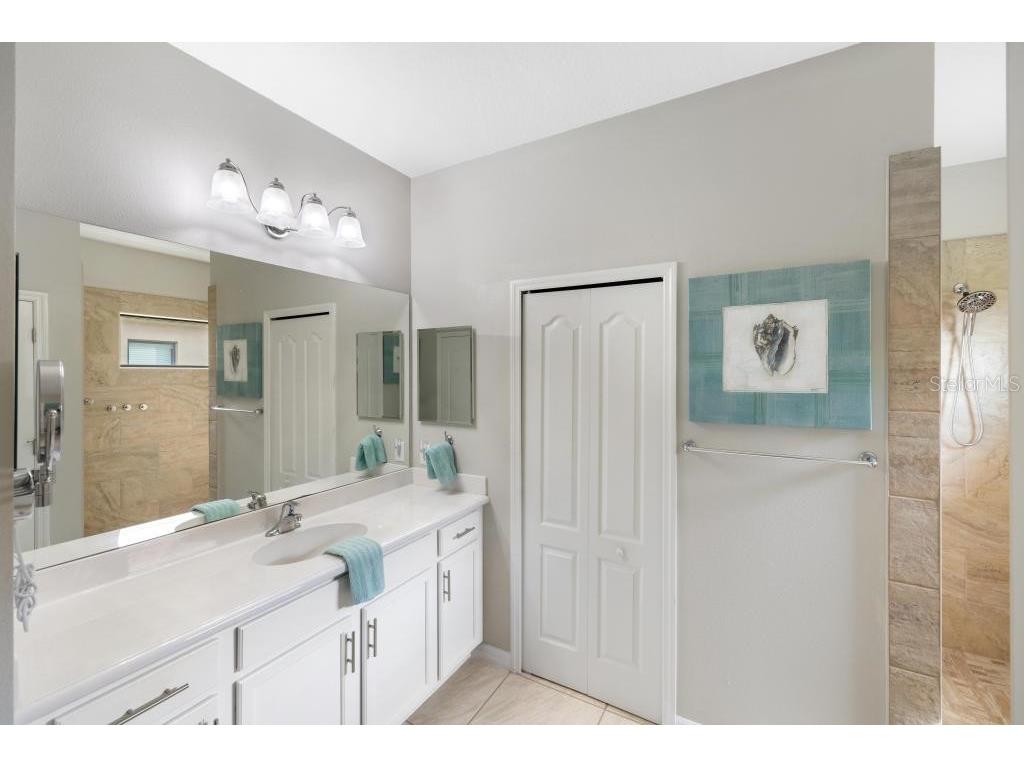 221 Marcheno Way Nokomis FL 34275 A4666200 image16