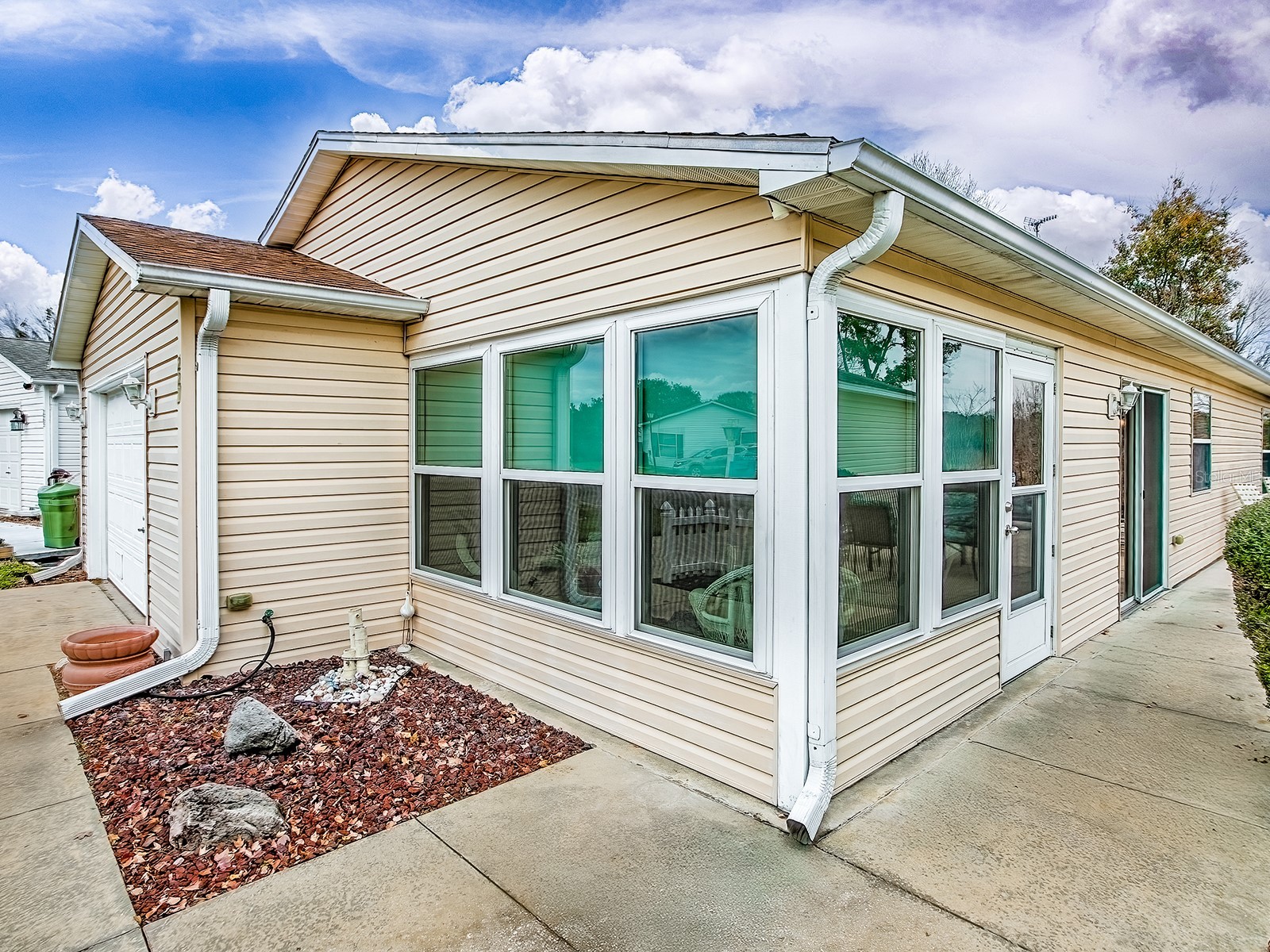 221 Montoya Drive The Villages FL 32159 G5106832 image1