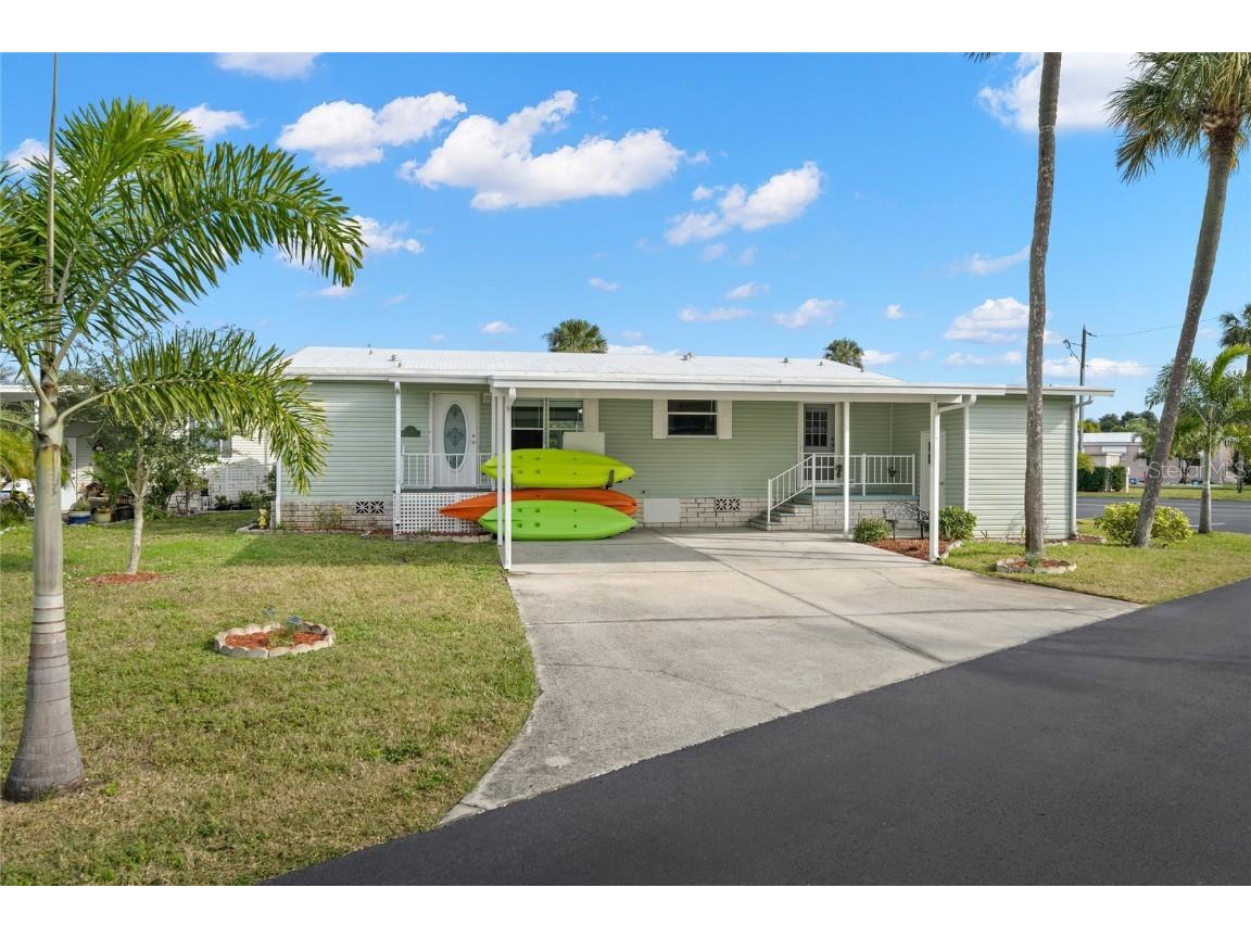 221 Mount Curve Avenue NE #27 Saint Petersburg FL 33702 - TAMPA BAY U8186484 image1