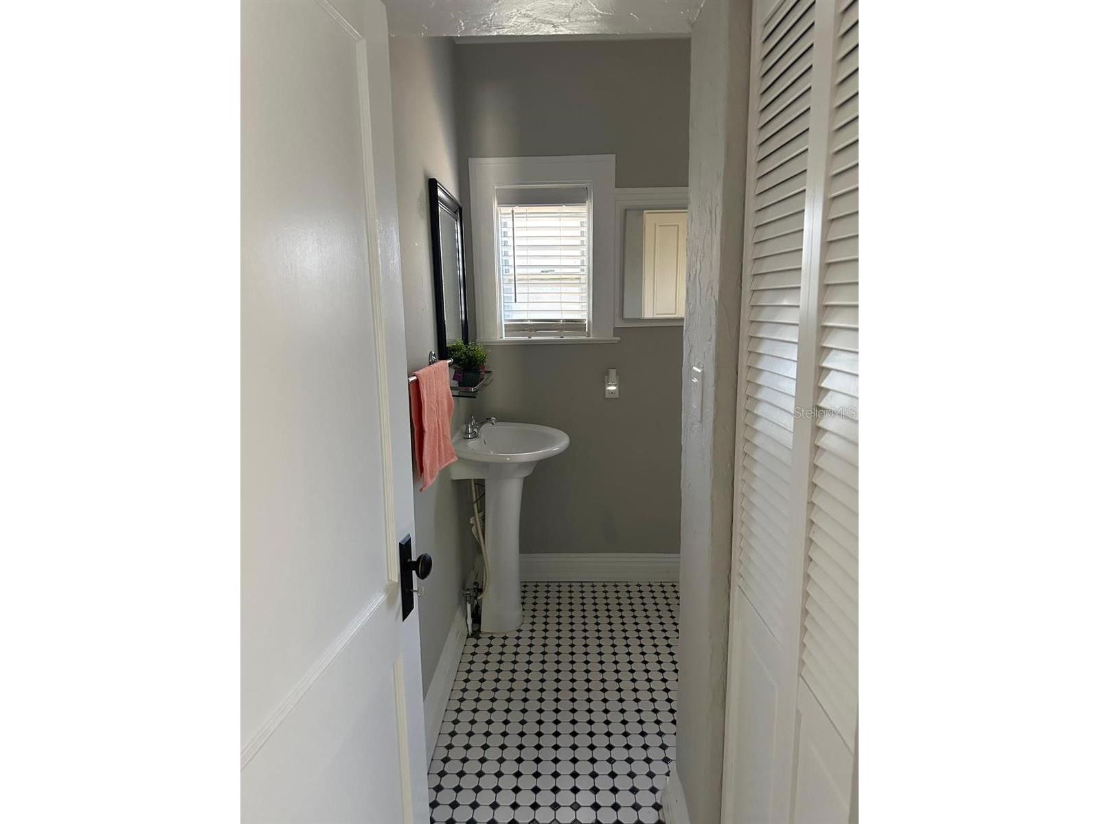 221 N Julia Avenue Deland FL 32720 O6406165 image14