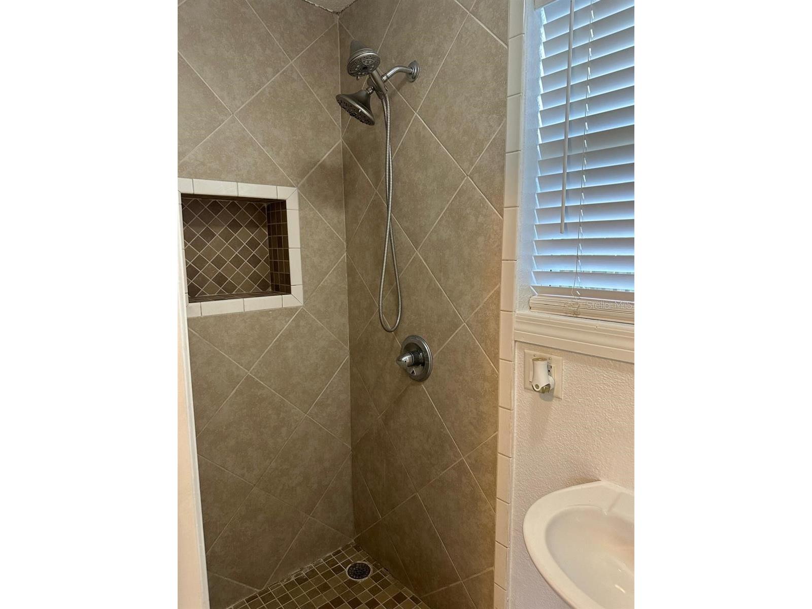 221 N Julia Avenue Deland FL 32720 O6406165 image31
