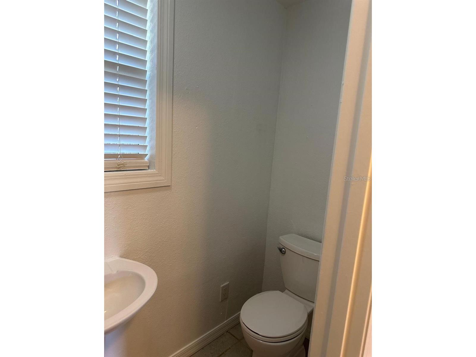 221 N Julia Avenue Deland FL 32720 O6406165 image32
