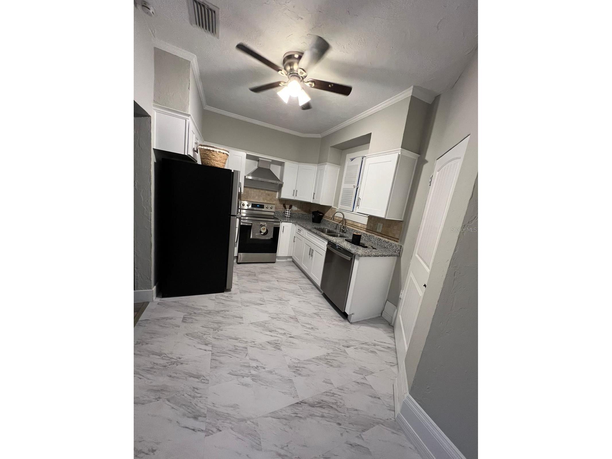 221 N Julia Avenue Deland FL 32720 O6406165 image9