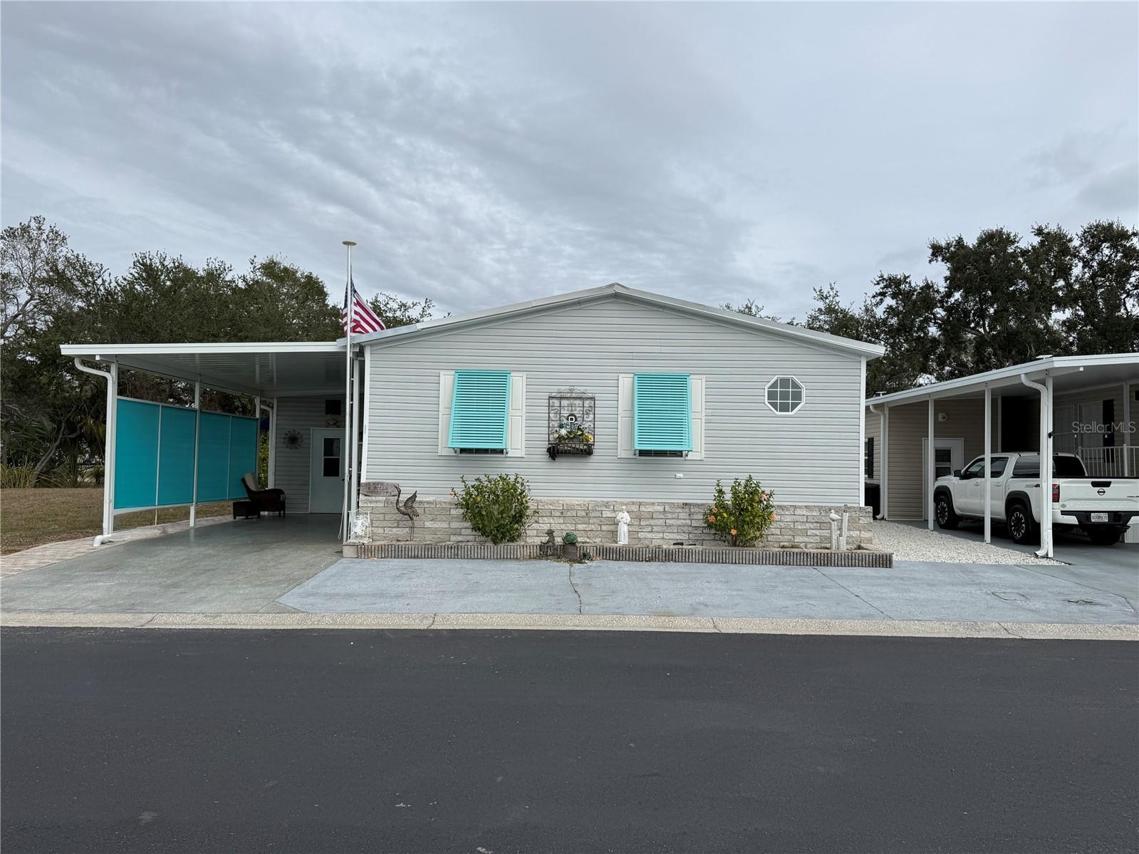 221 N Saint George Circle Apollo Beach FL 33572 TB8460034 image1