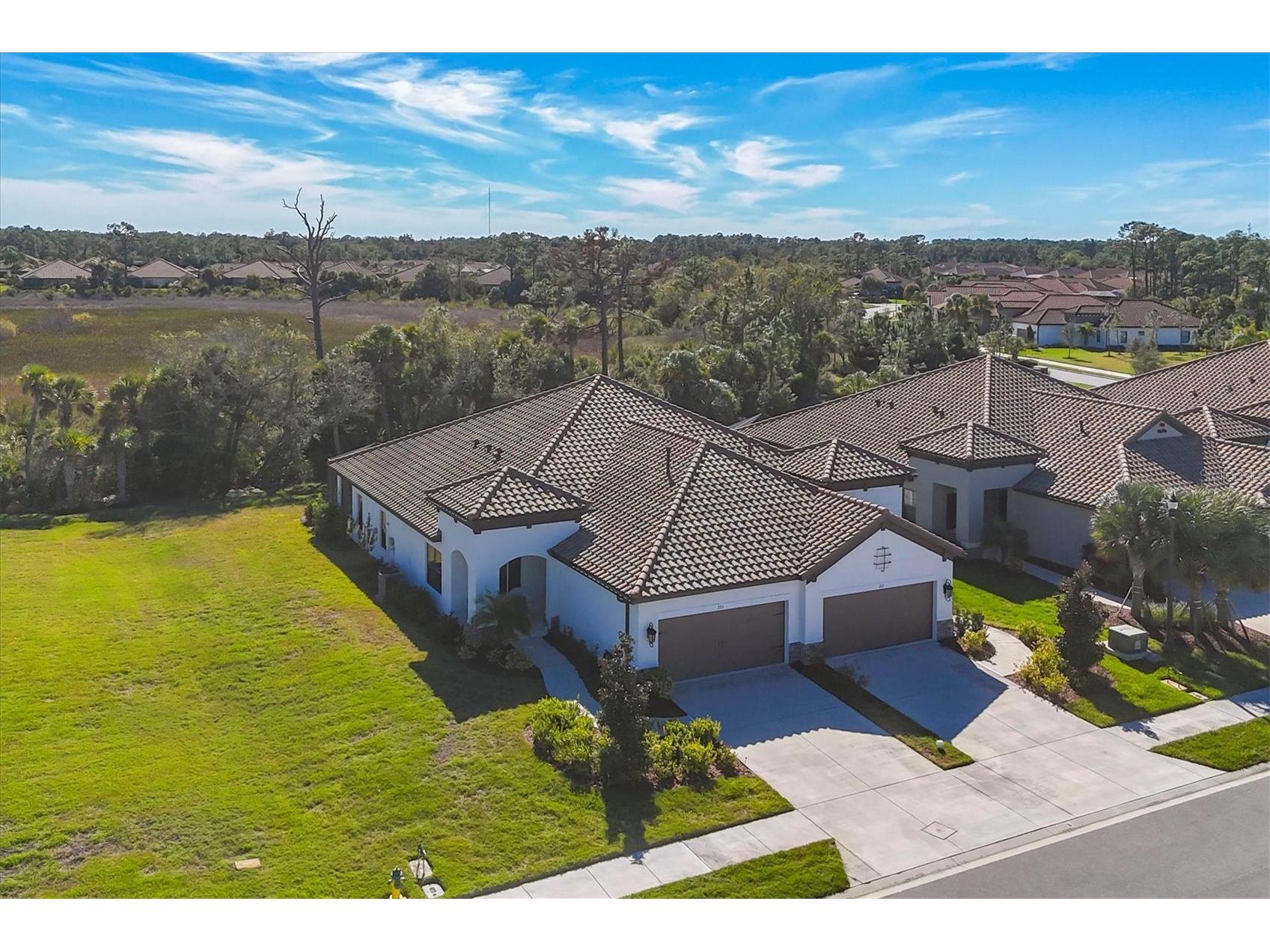 221 Palidoro Circle Nokomis FL 34275 A4676296 image10