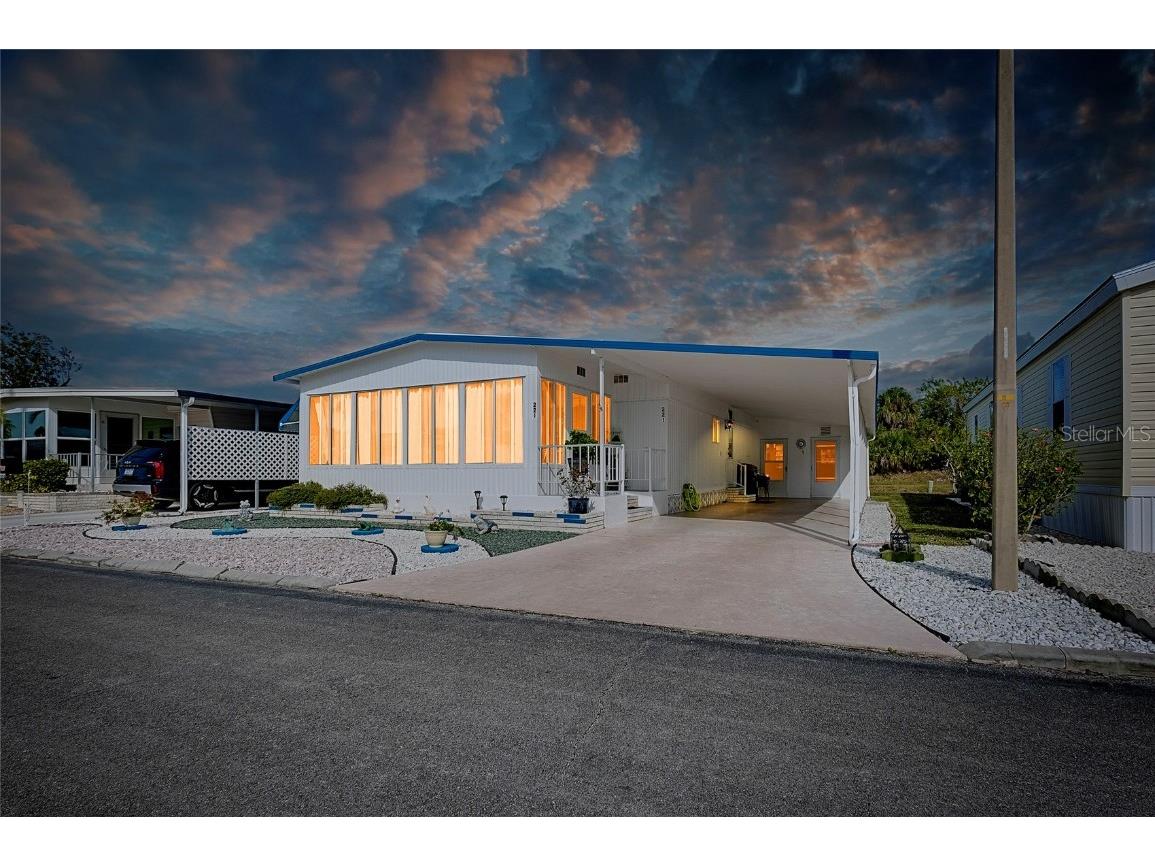 221 Roma Road Venice FL 34285 N6129732 image1